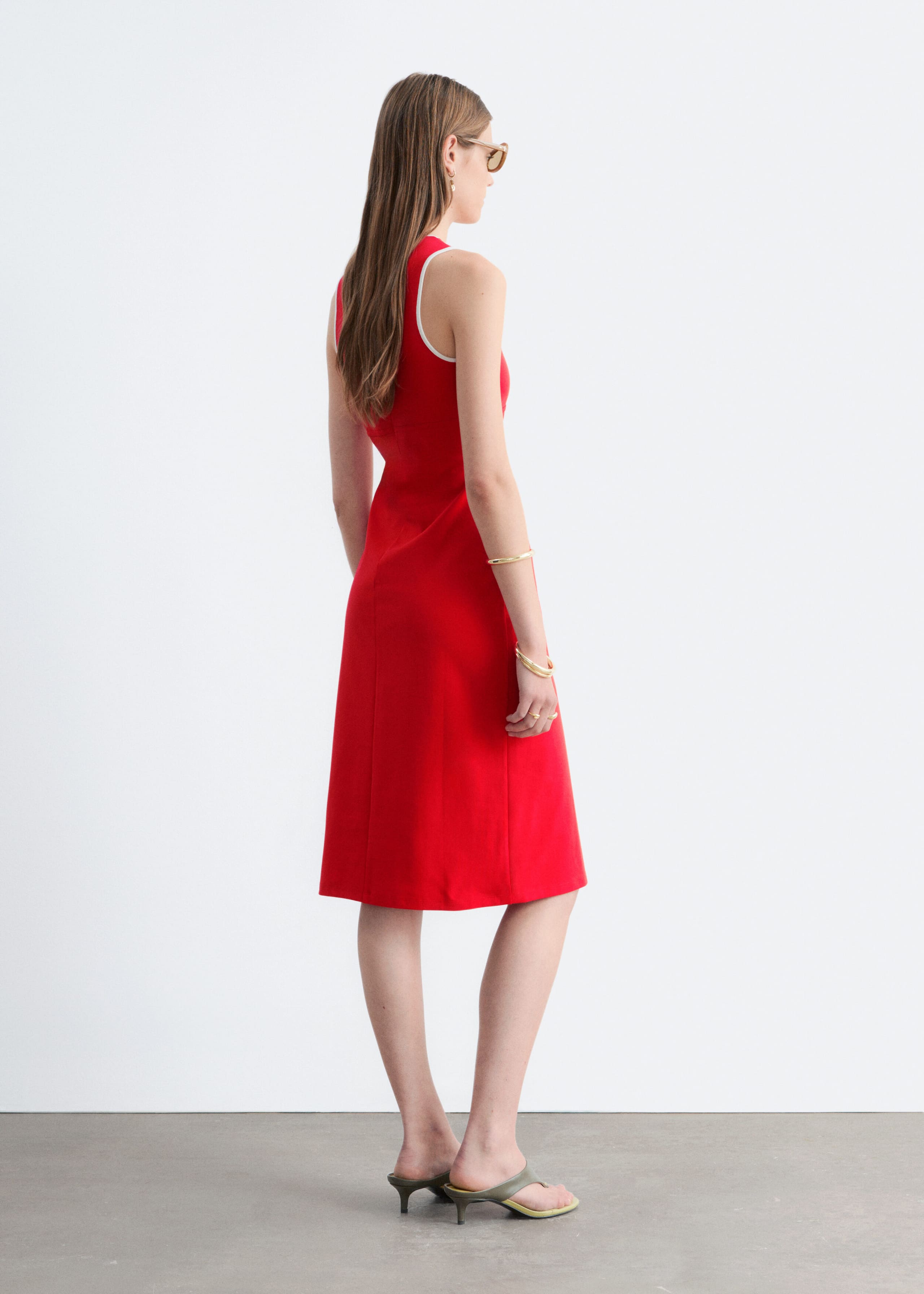 U-Neck Midi Dress - Red - Lookbook