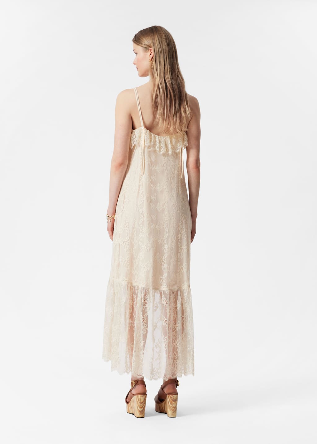 Vestido midi de encaje con volantes - Blanco - Lookbook