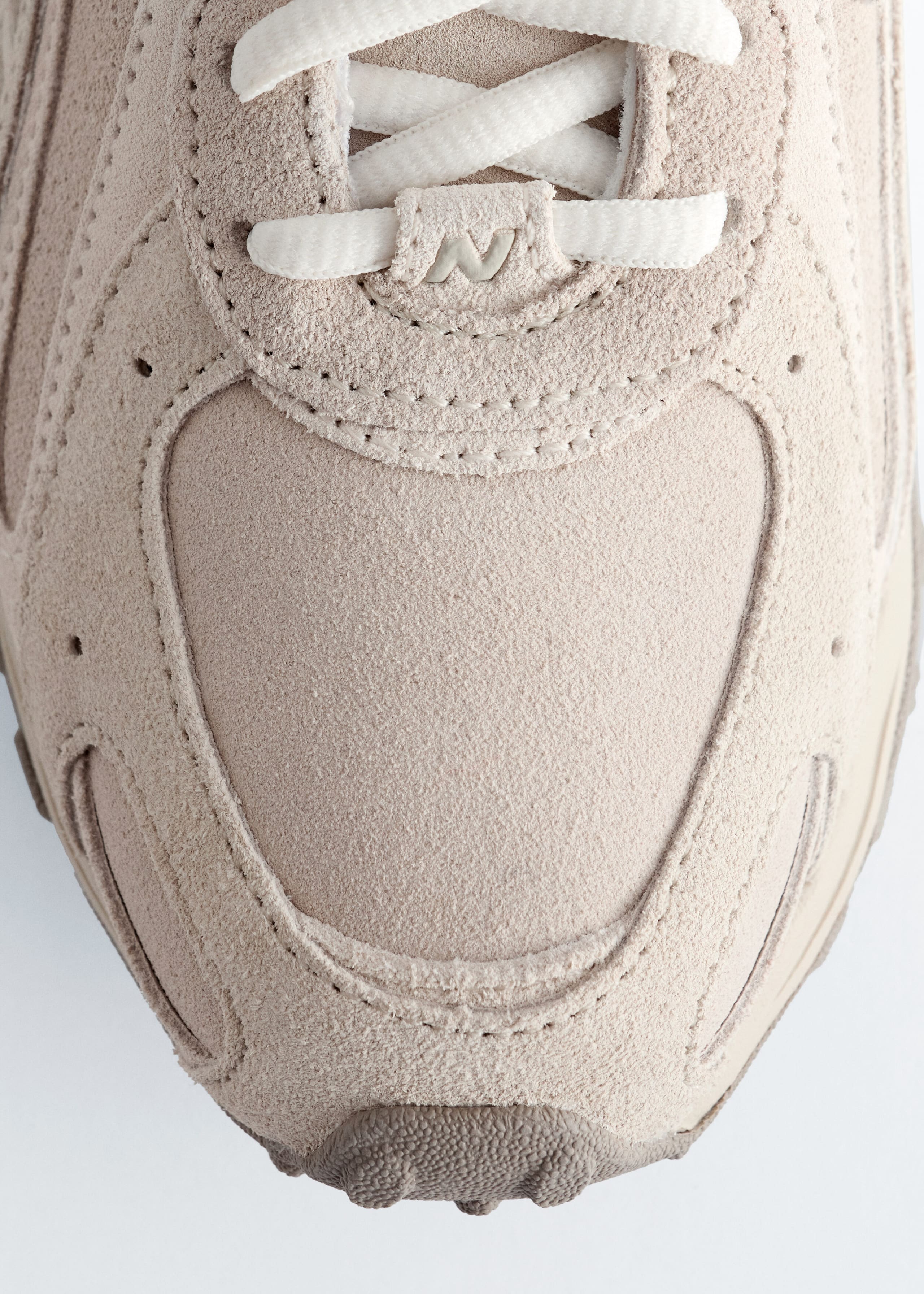 Image of New Balance 204L Sneakers