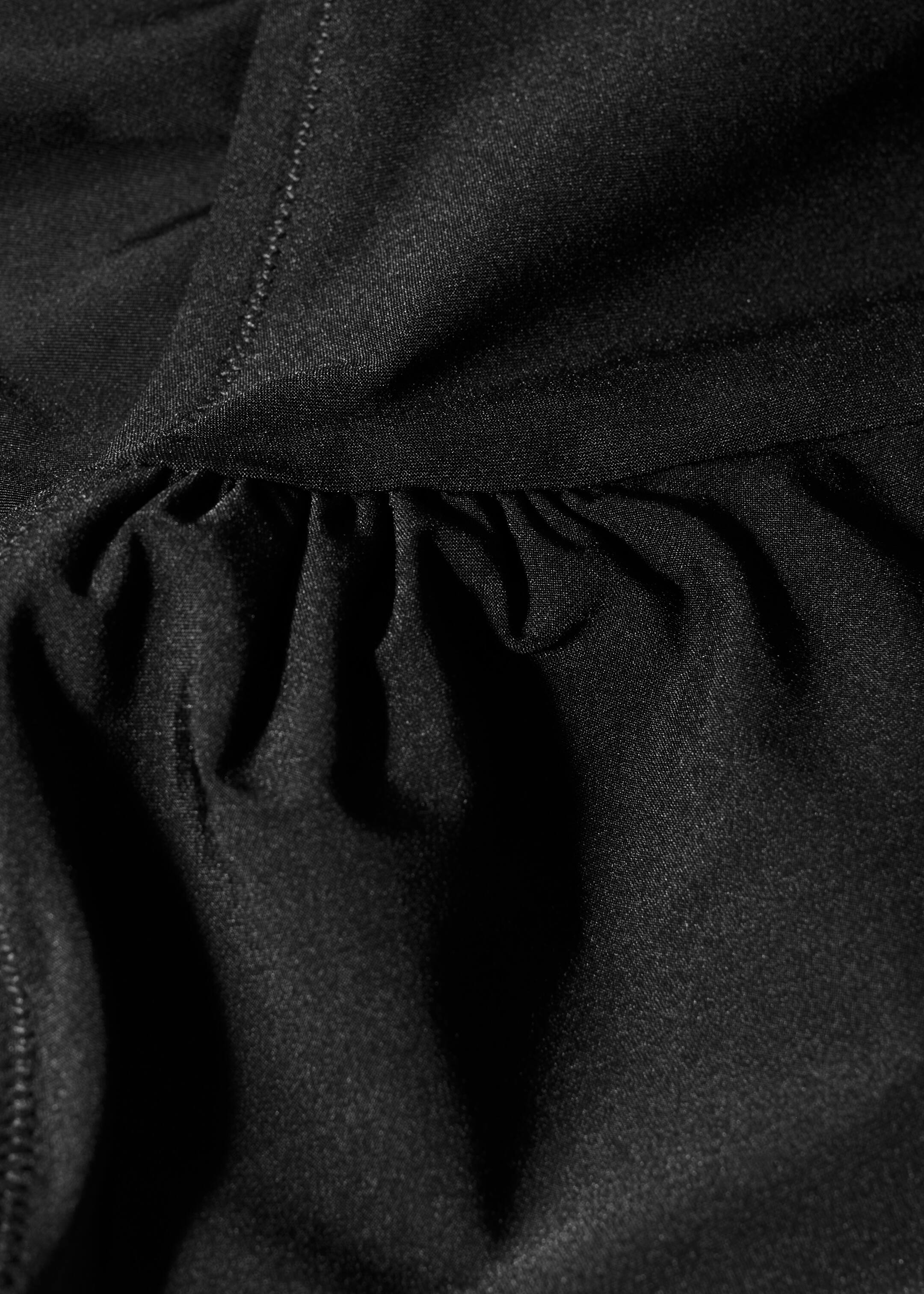 Agrandir l'image: Maillot de bain asymétrique au dos nu - Noir - FEMME | H&M BE 5