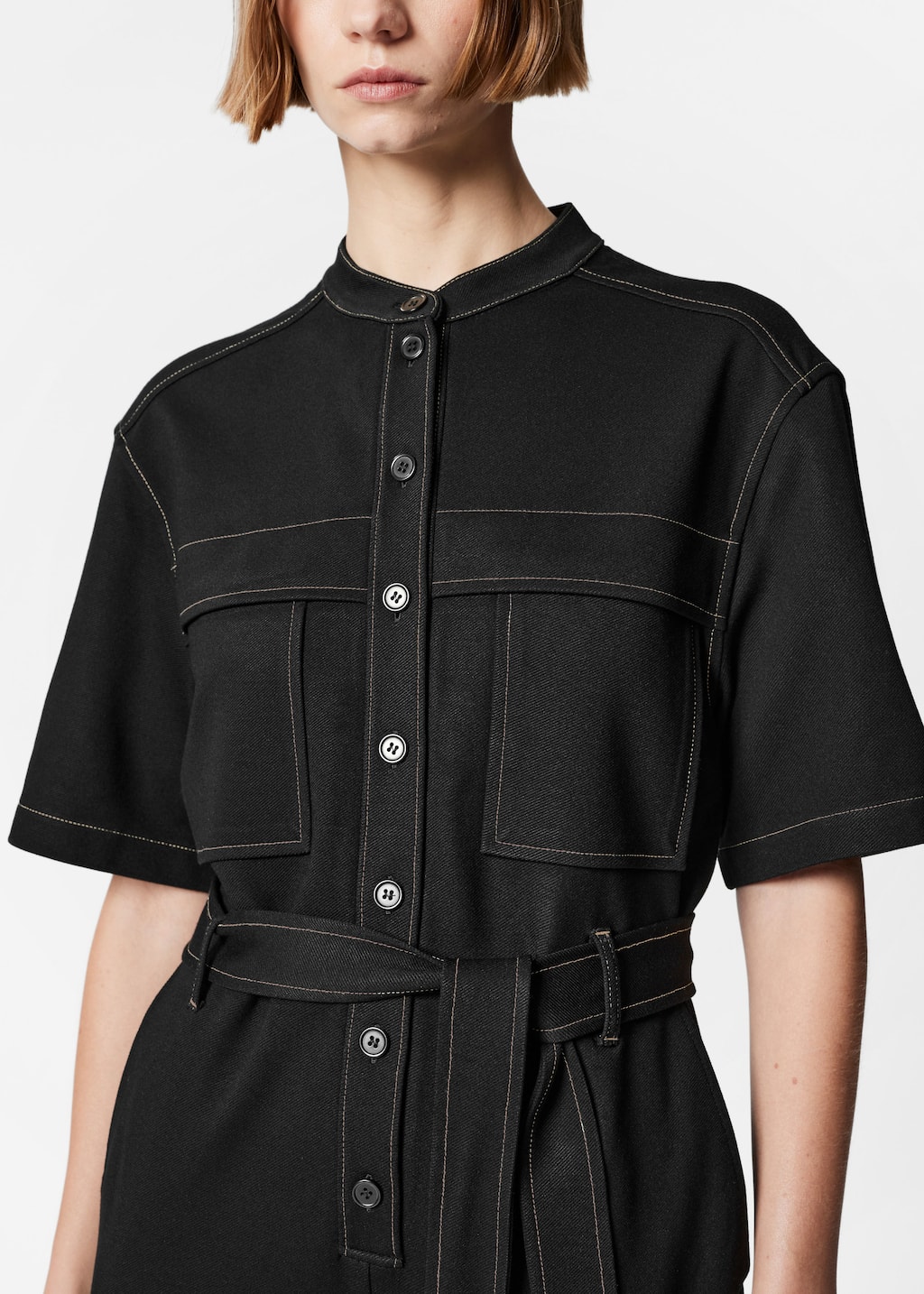 Image of Kurzärmliger Utility-Jumpsuit