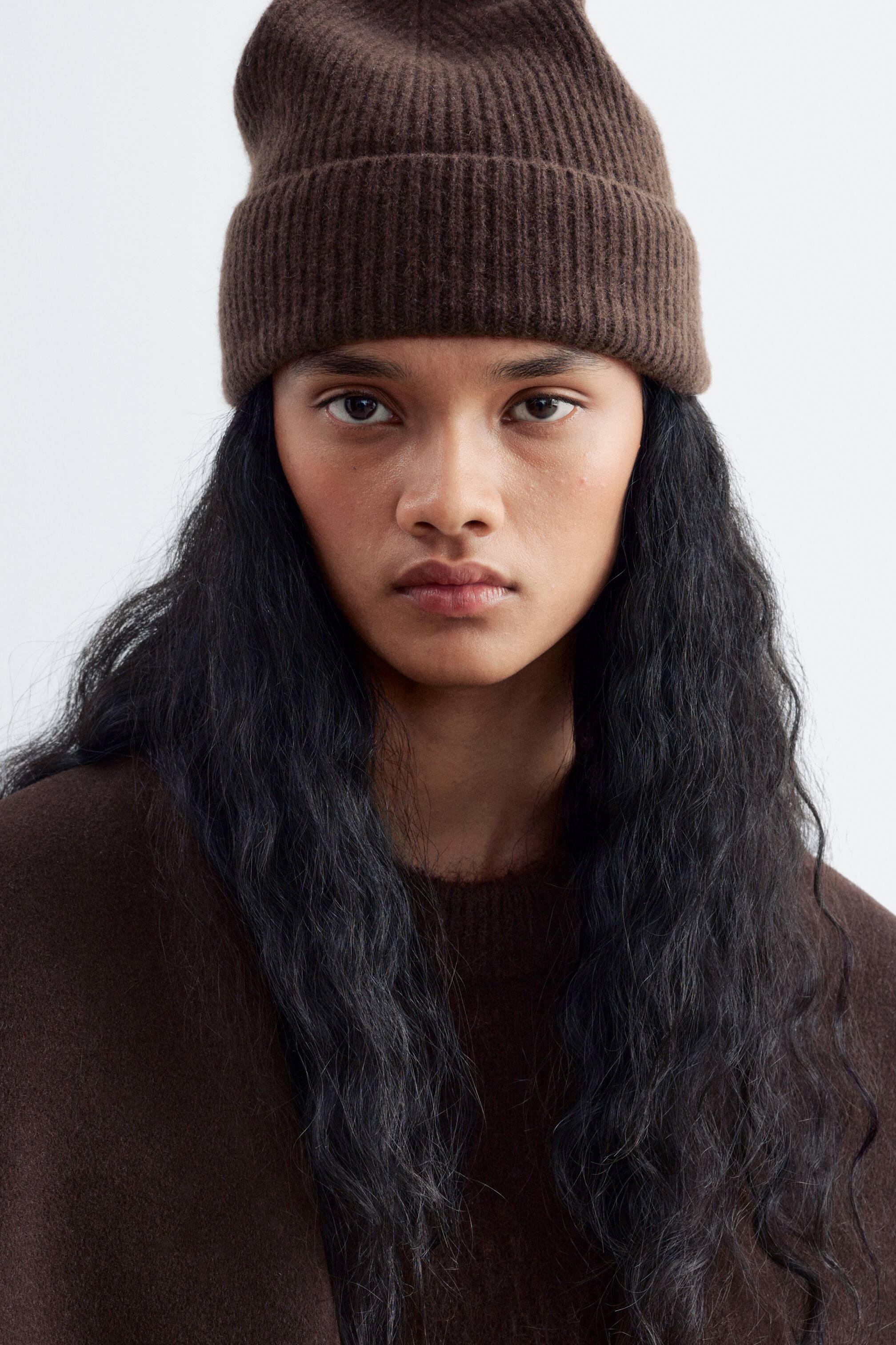 Größeres Bild anzeigen: Mütze aus Kaschmir - Mahagoni - Ladies | H&M AT 1