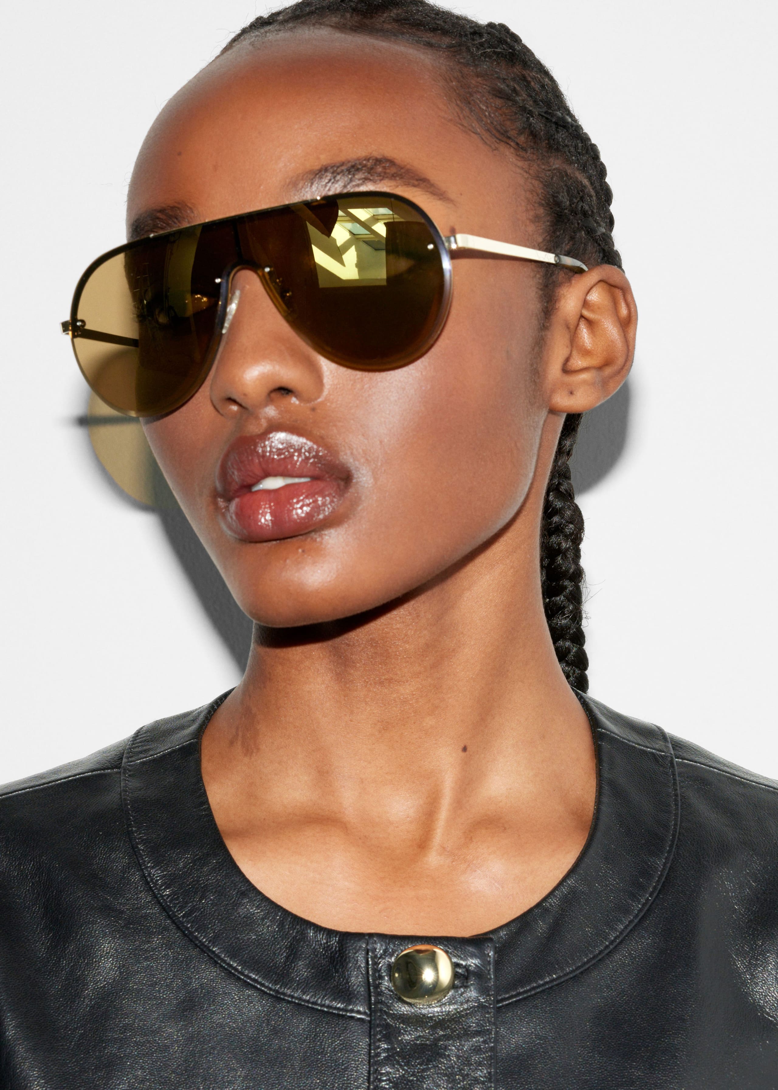 Occhiali da sole in stile aviatore senza montatura - Marrone/Oro - Lookbook