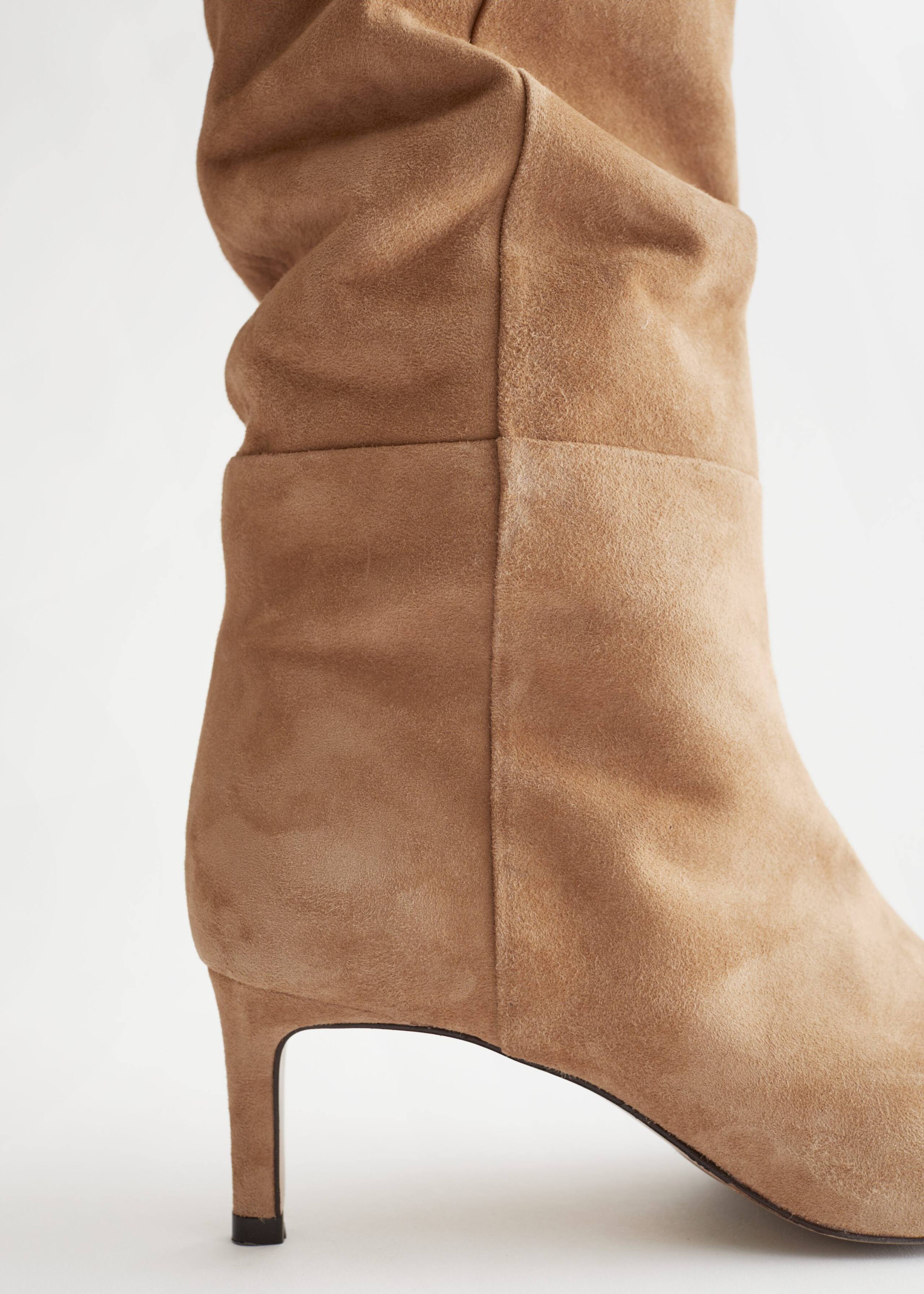 Knee High Leather Boots - {{variantName}} - Descriptive Detail