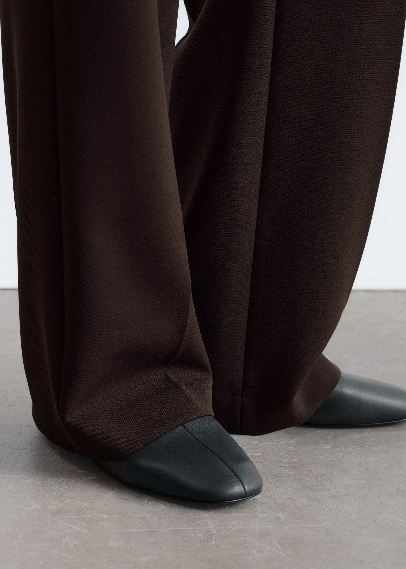 Wijde broek met persplooien - Donkerbruin/Donkerrood/Kaki/Marineblauw/Crème/Zwart - 5