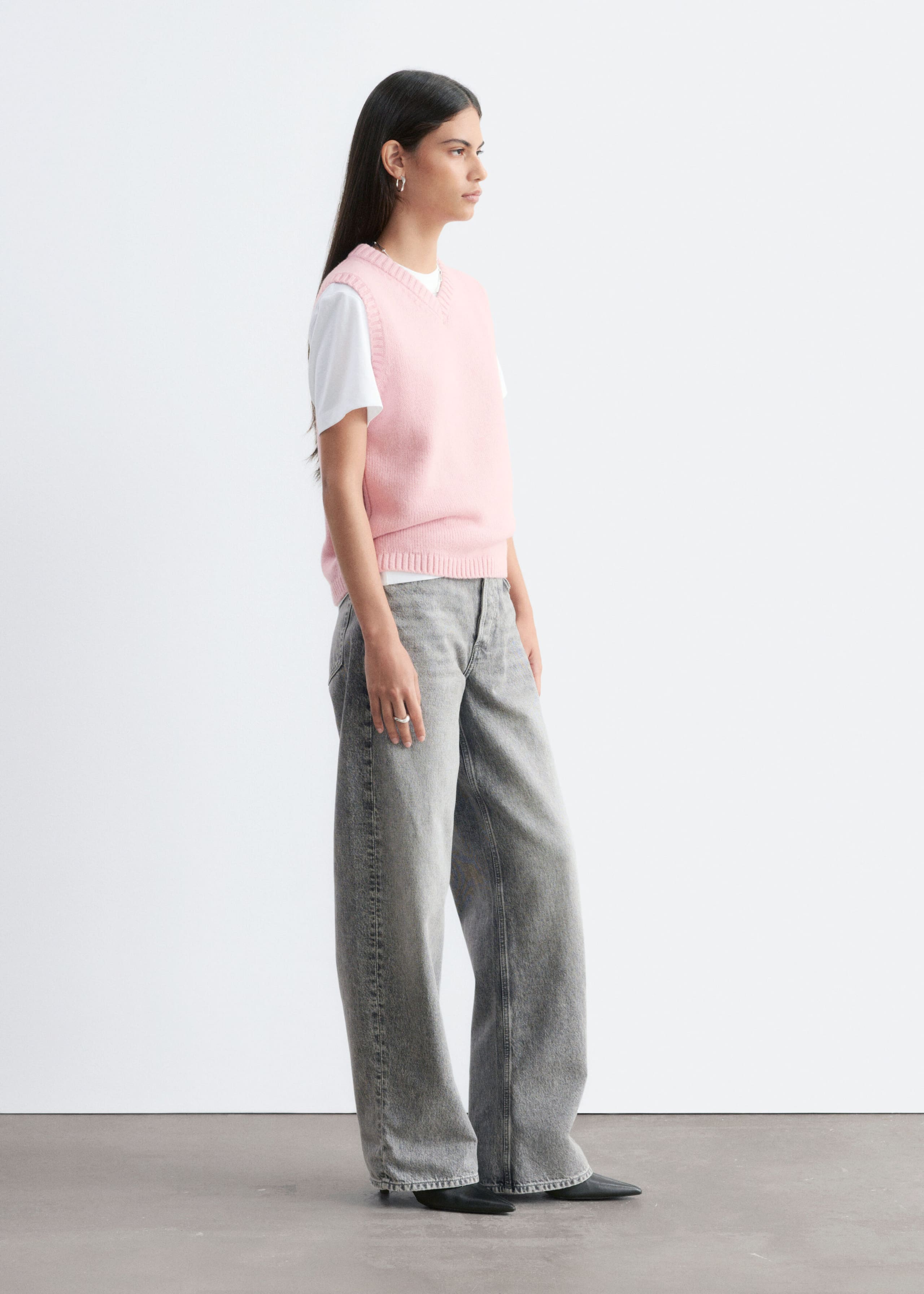 Wool-Cotton Knitted Vest - Pink - Lookbook