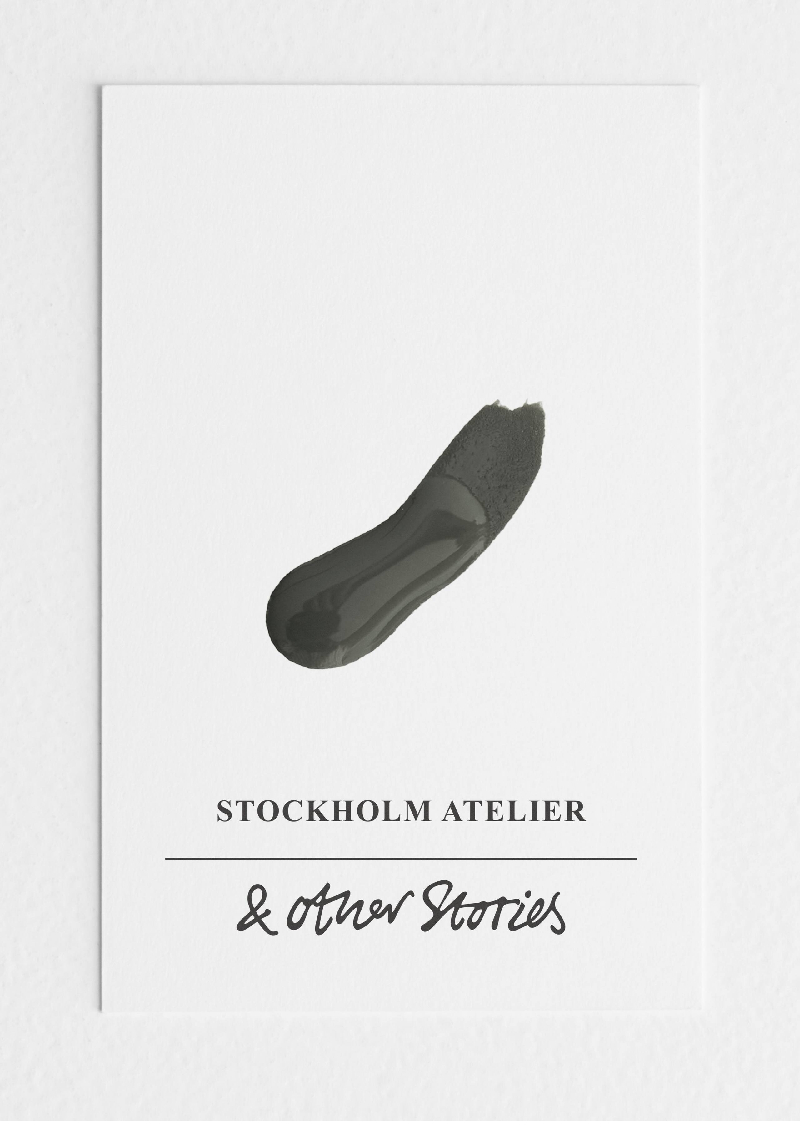 Laca de uñas - {{variantName}} - Detalle descriptivo