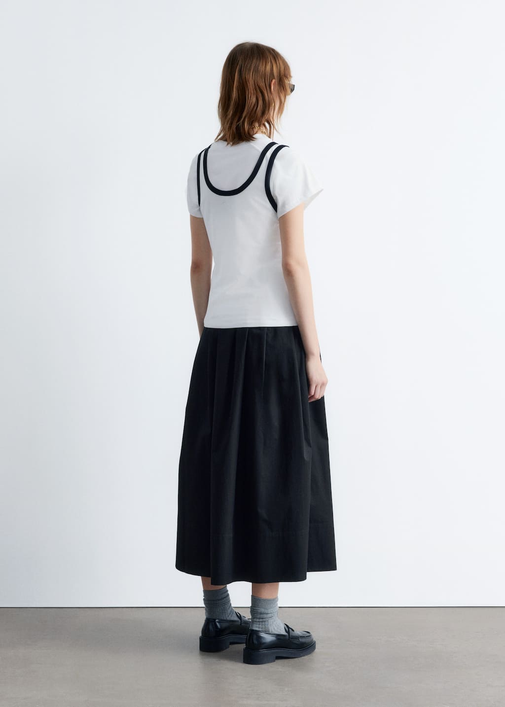 Image of Contrast-Trim Tank Top