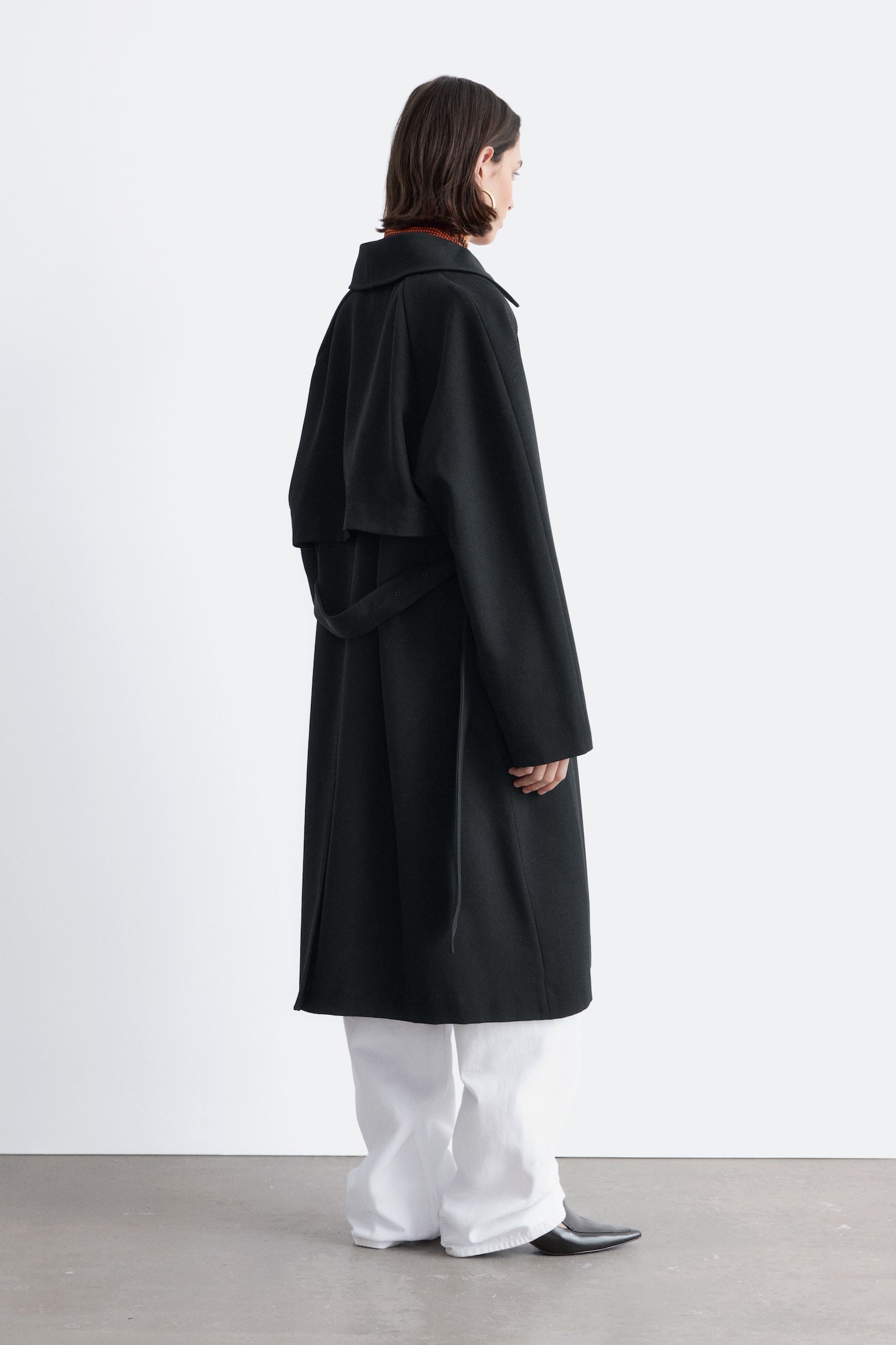 Trenchcoat i ull med knytskärp - Svart/Mullvad - 3