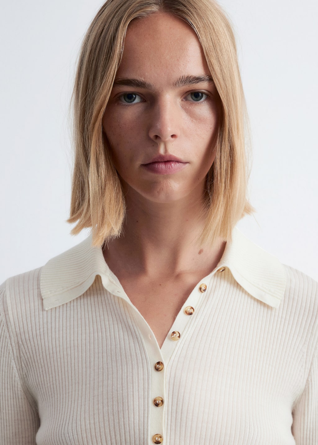 Image of Ribbed Button-Detail Top