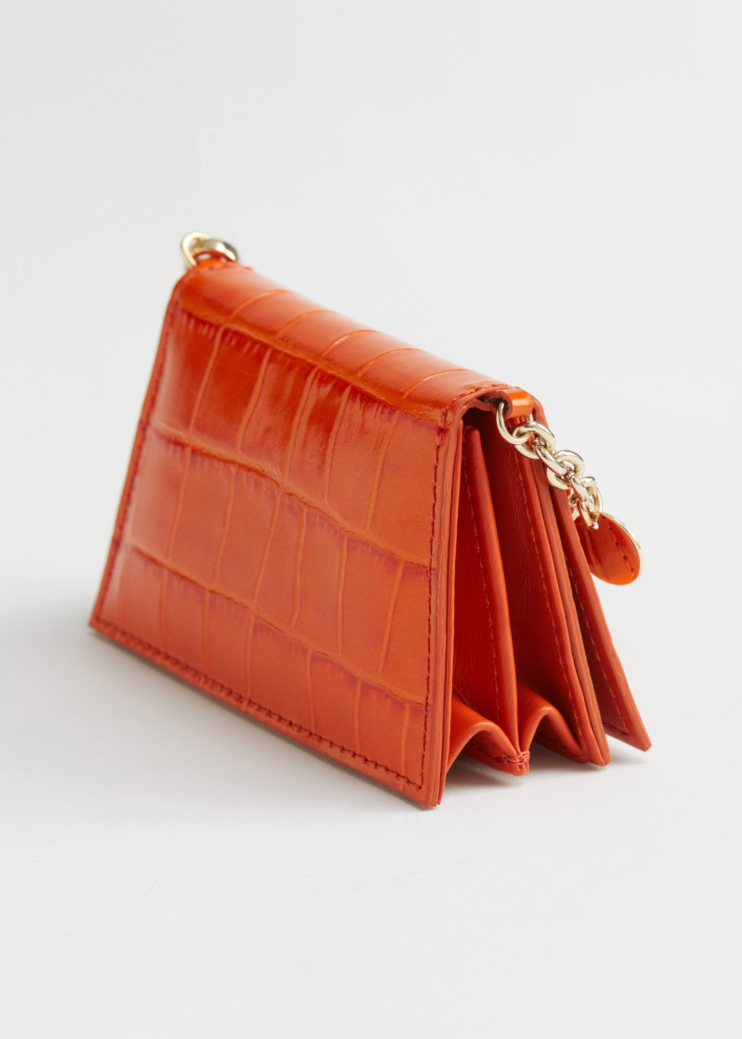 Croc Embossed Leather Chain Wallet - Lilac - Bodegón