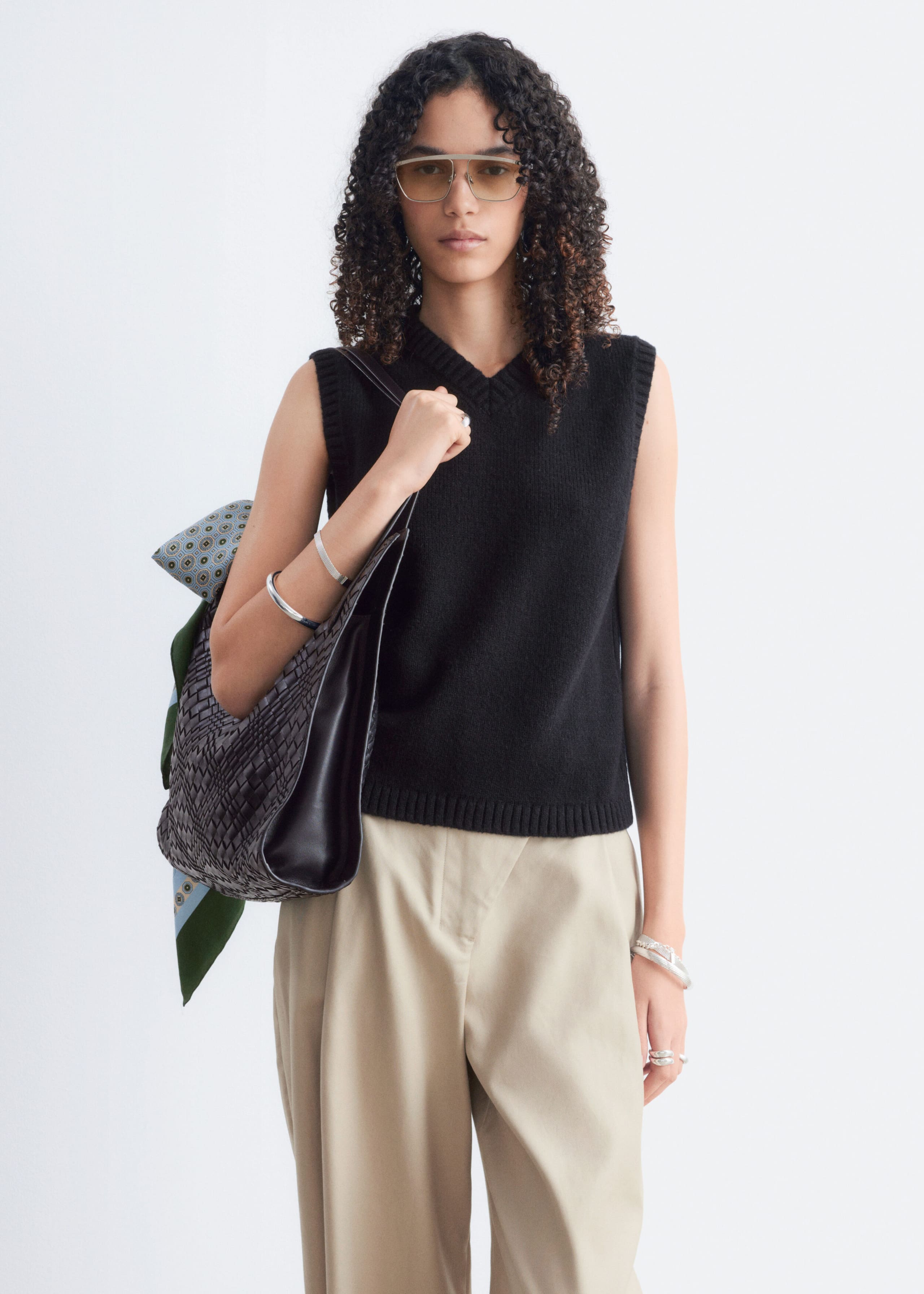 Wool-Cotton Knitted Vest - Black - Lookbook