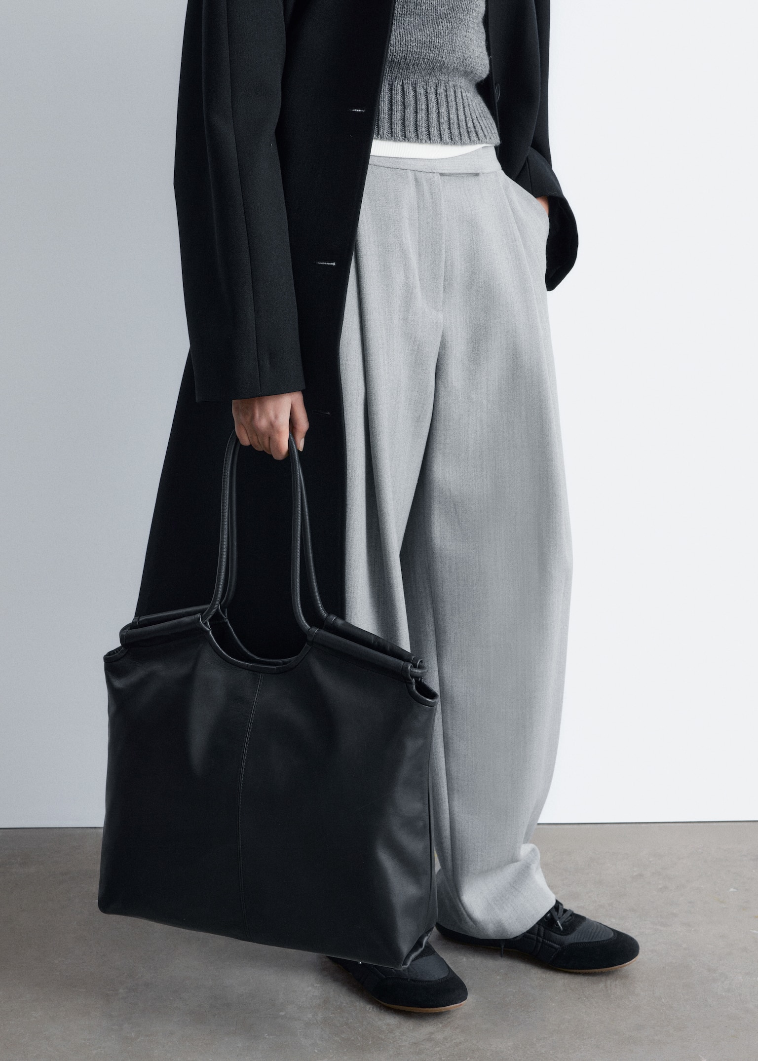 Stor totebag i læder - Sort - 4