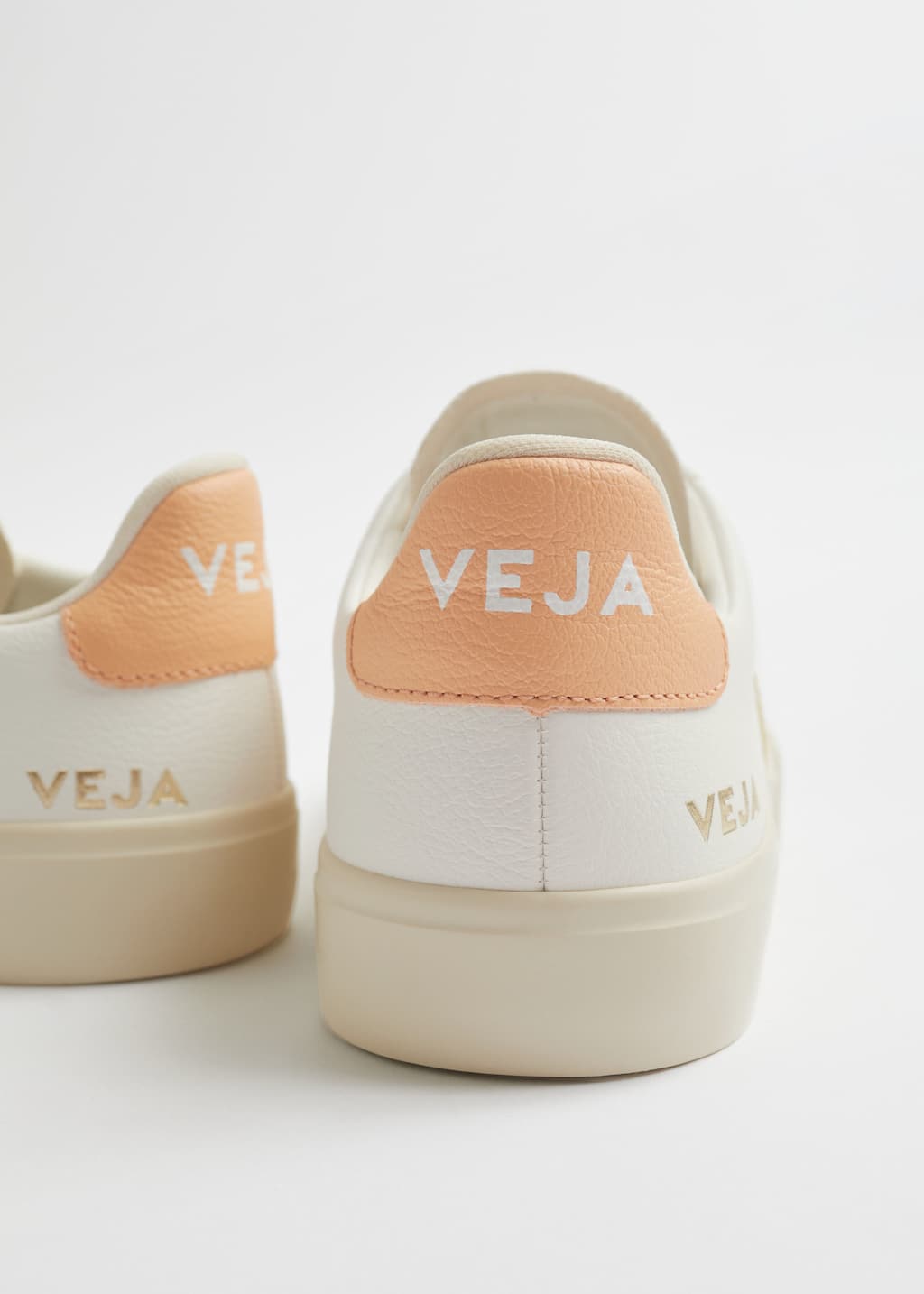 VejaCampoLeatherSneakers - {{variantName}} - Beschreibendes Detail