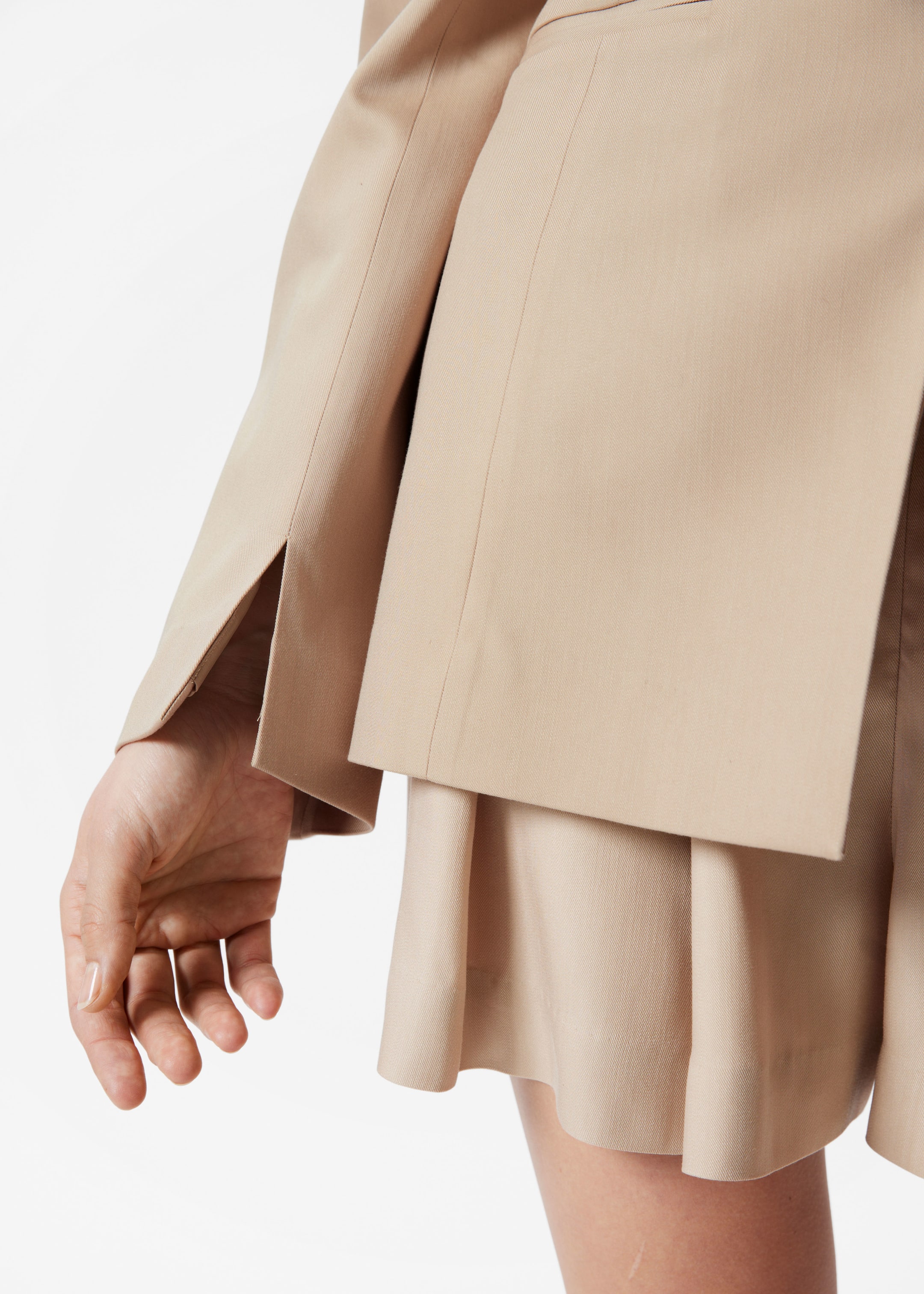 Vis større bilde: Enkeltspent blazer med snorer - Beige - DAME | H&M NO 4