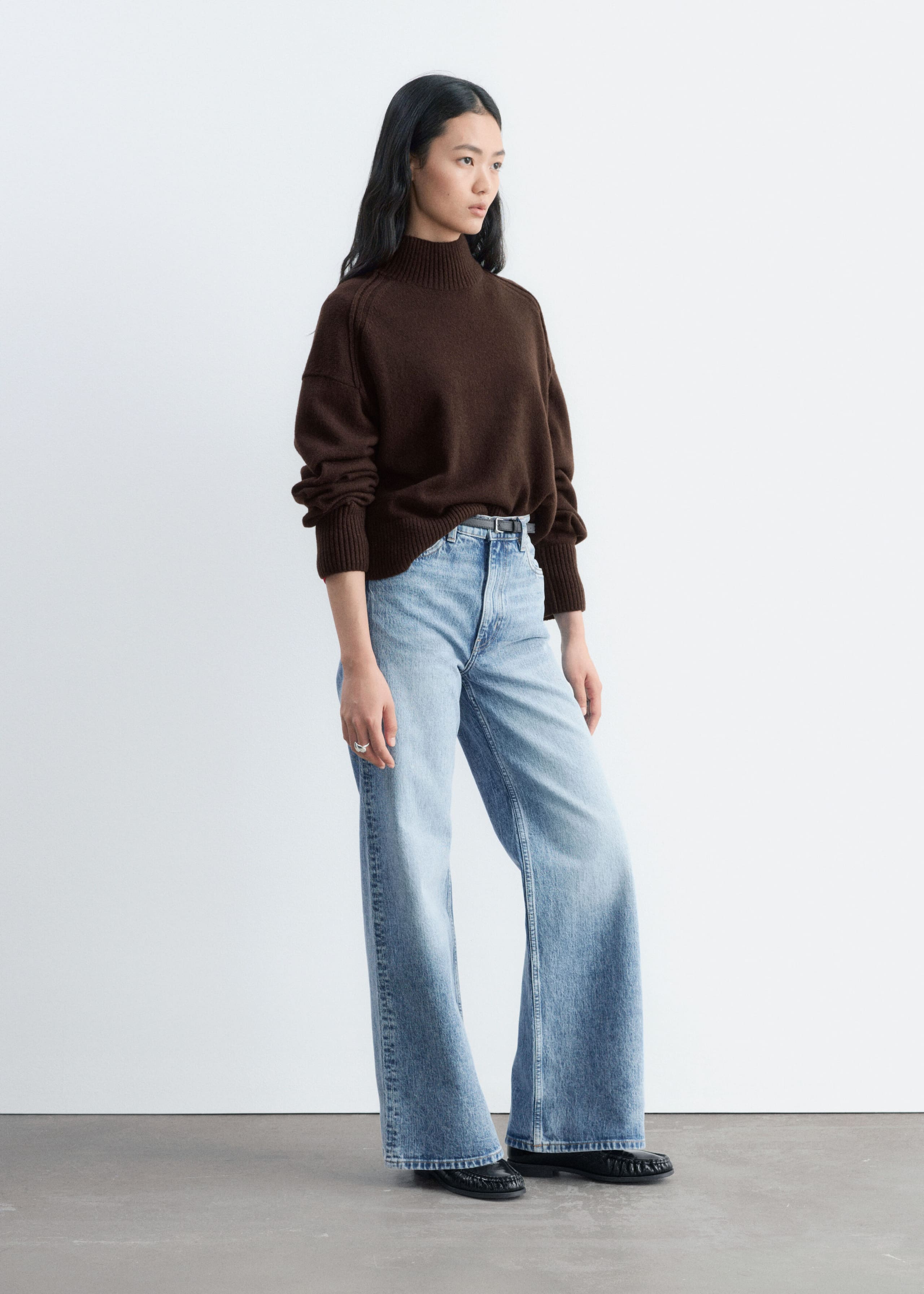 Wide-Leg Jeans - Light blue - Lookbook