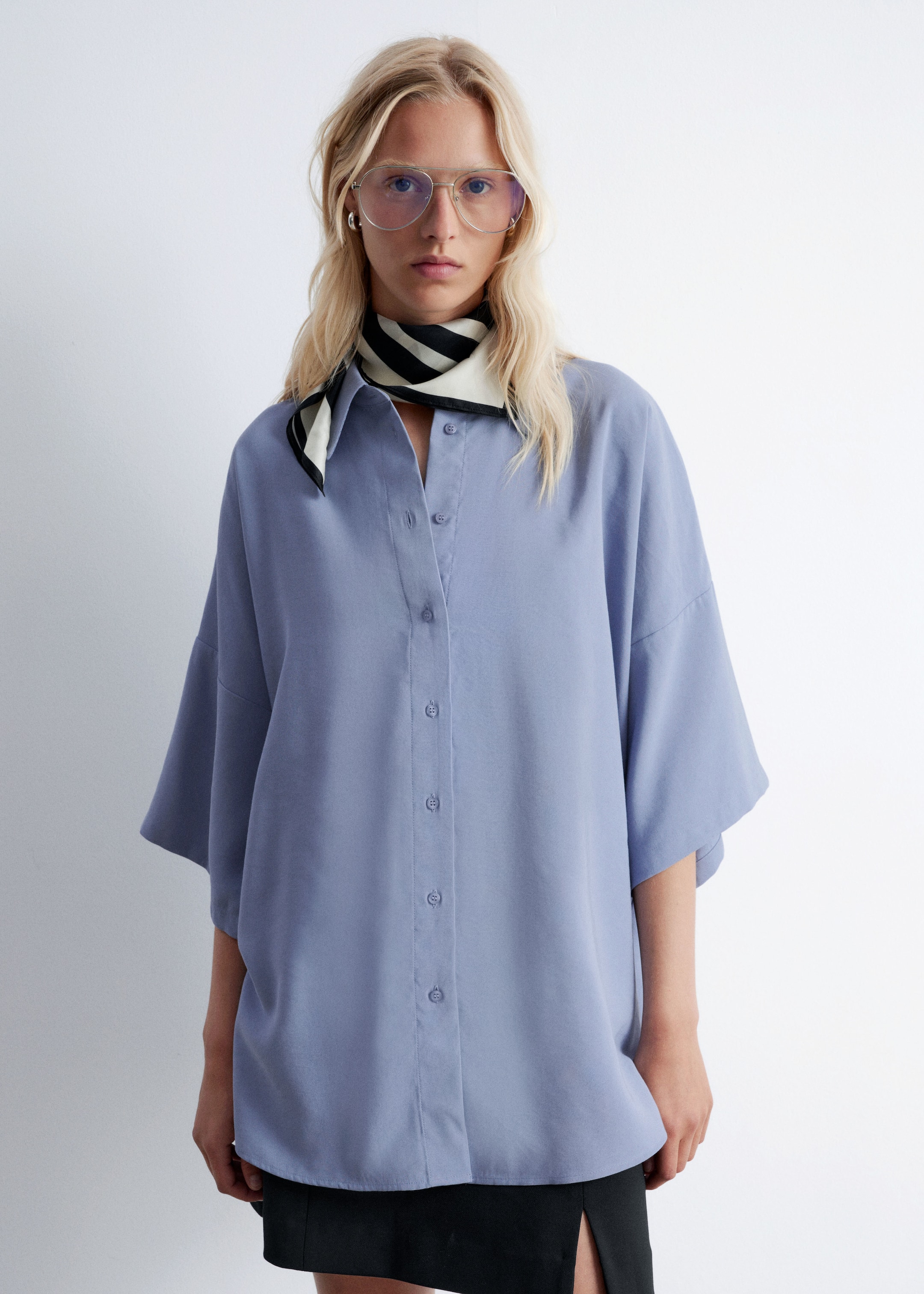 View larger image: Oversized Quarter-Sleeve Shirt - Dusty Blue - Ladies | H&M GB 4