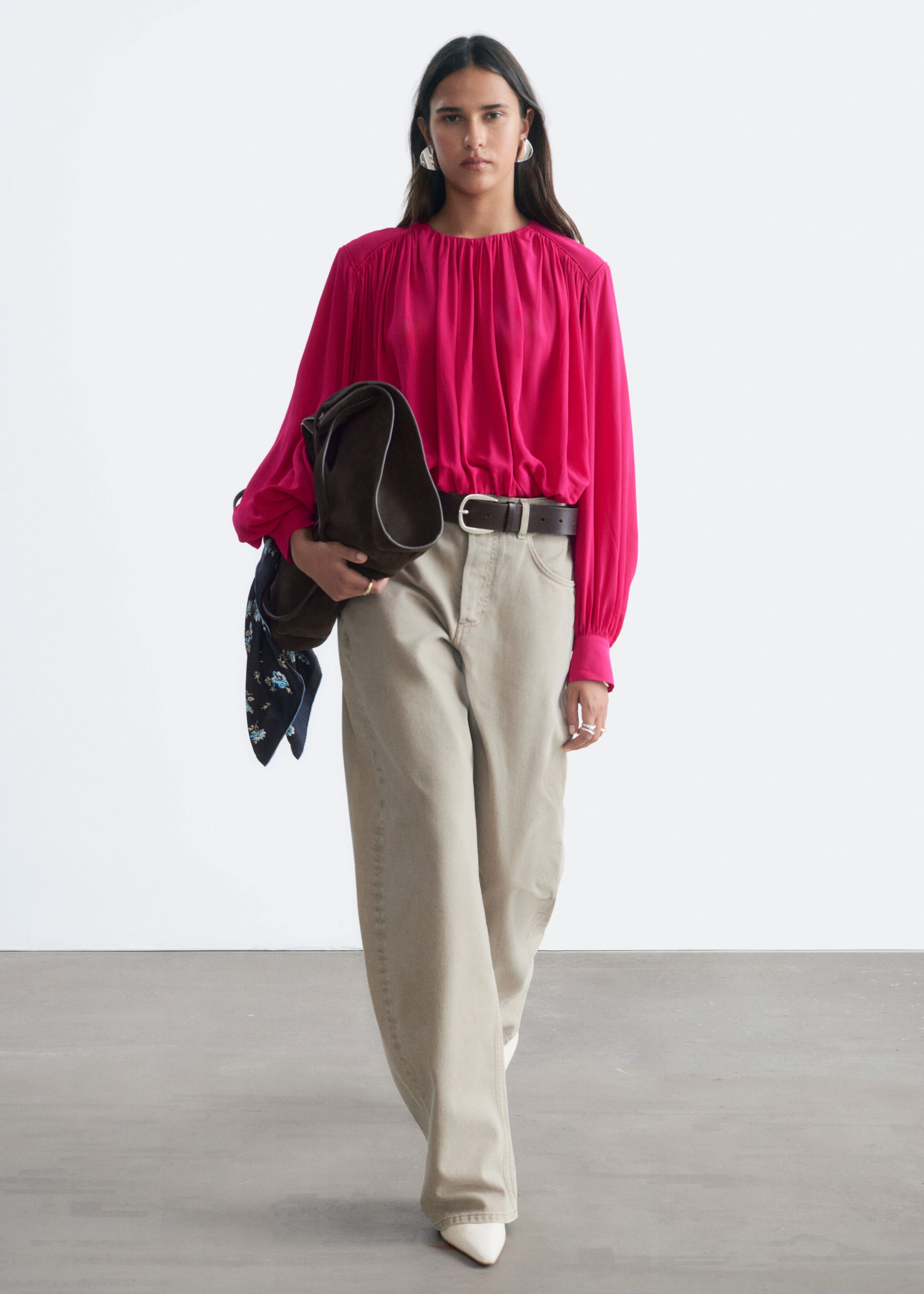 Blusa con arricciature - Rosa - Lookbook