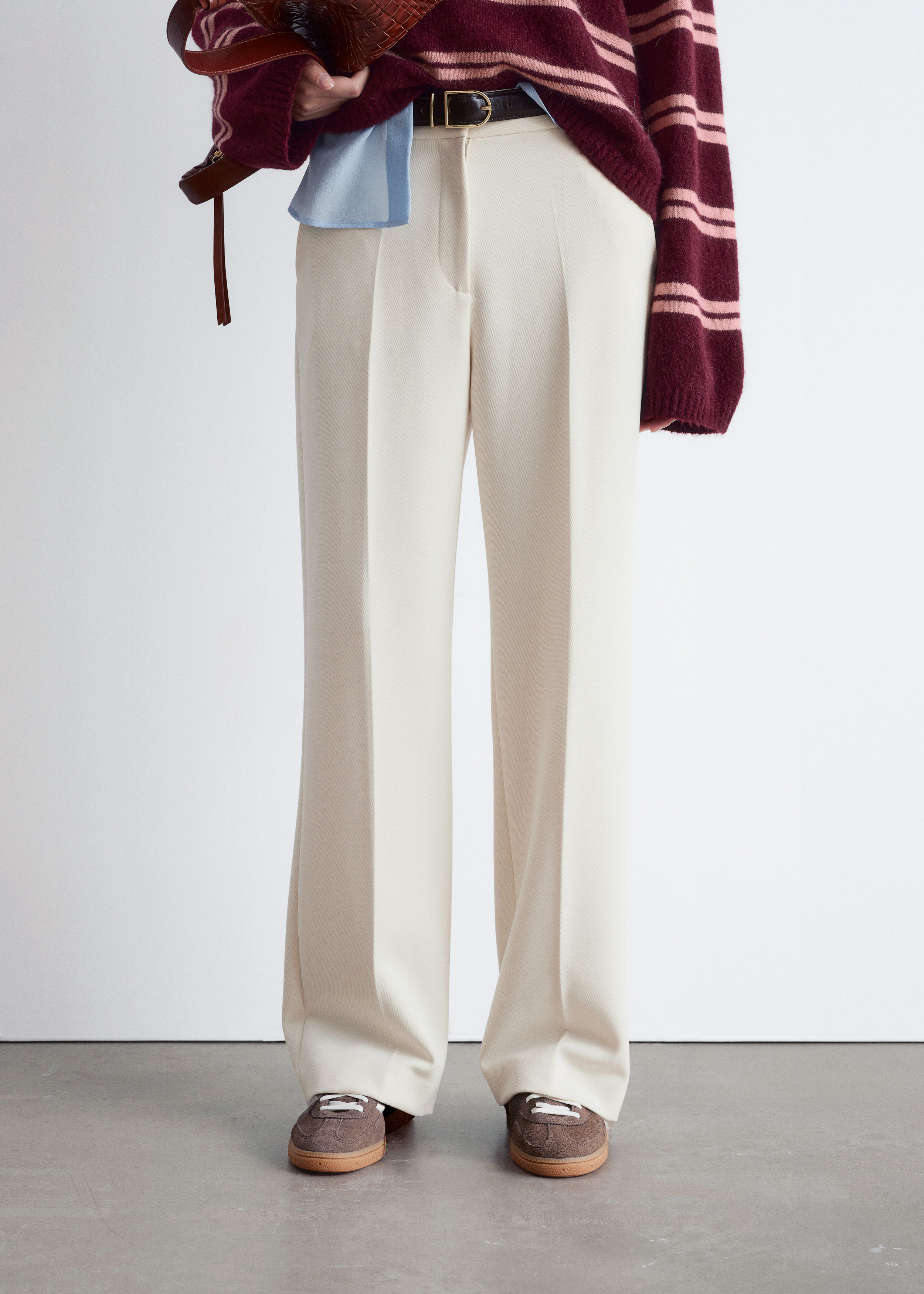Image of Pantalon large à plis marqués