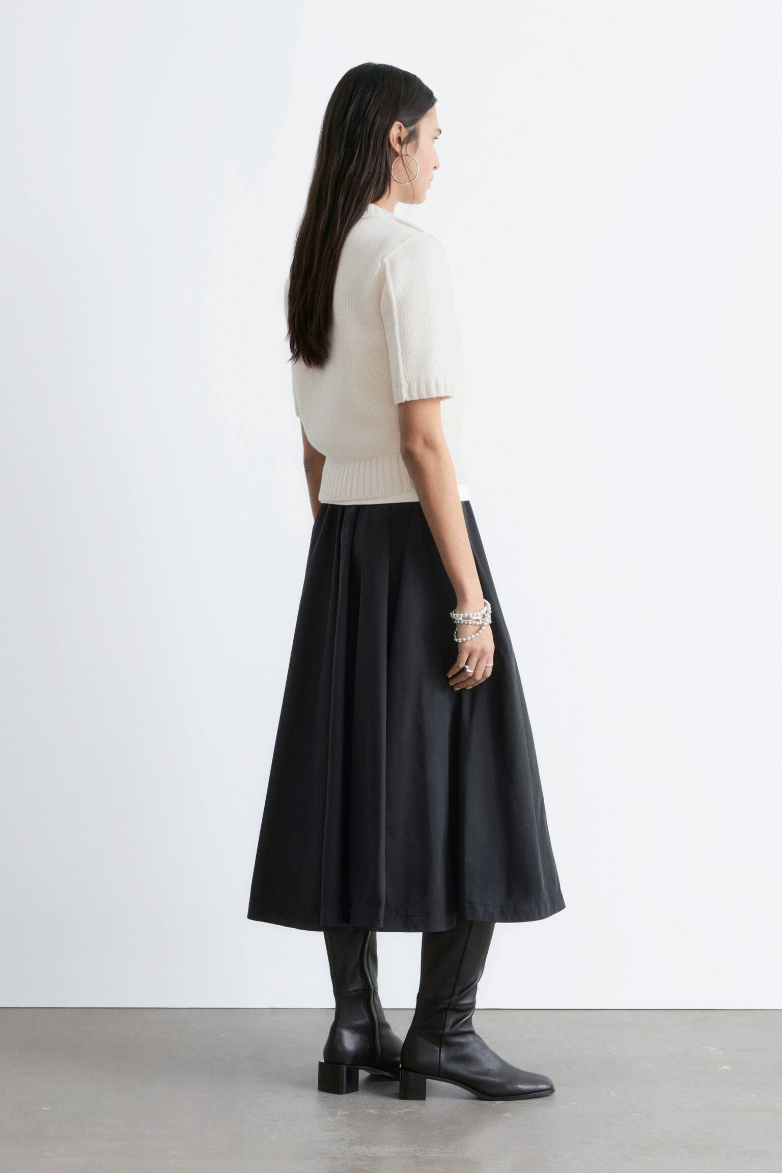 Трикотажна тениска с рипсена плетка - Бяло/Тъмно сиво меланж - 5