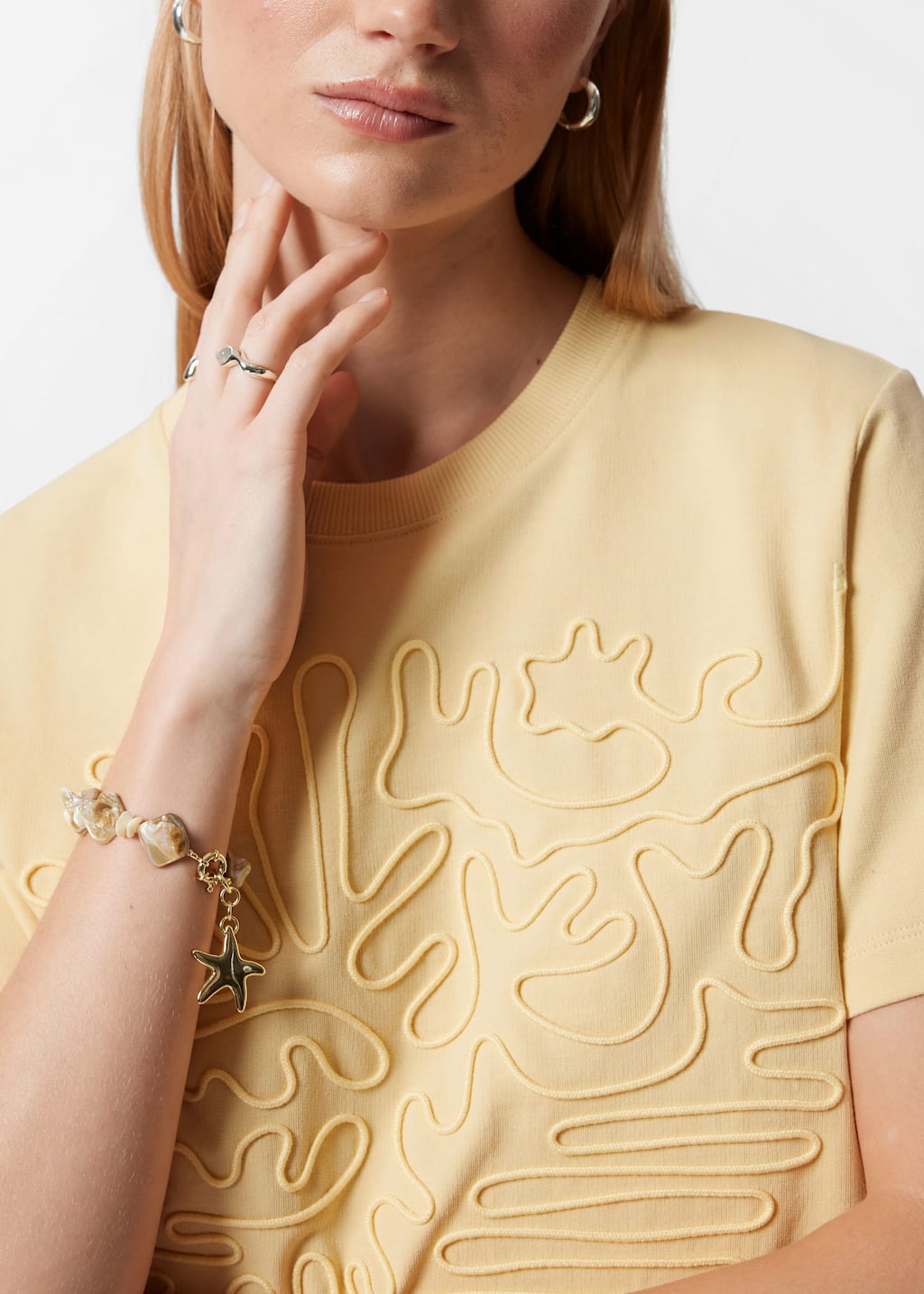 T-shirt à motifs floraux appliqués - Motif abstrait bleu - Lookbook