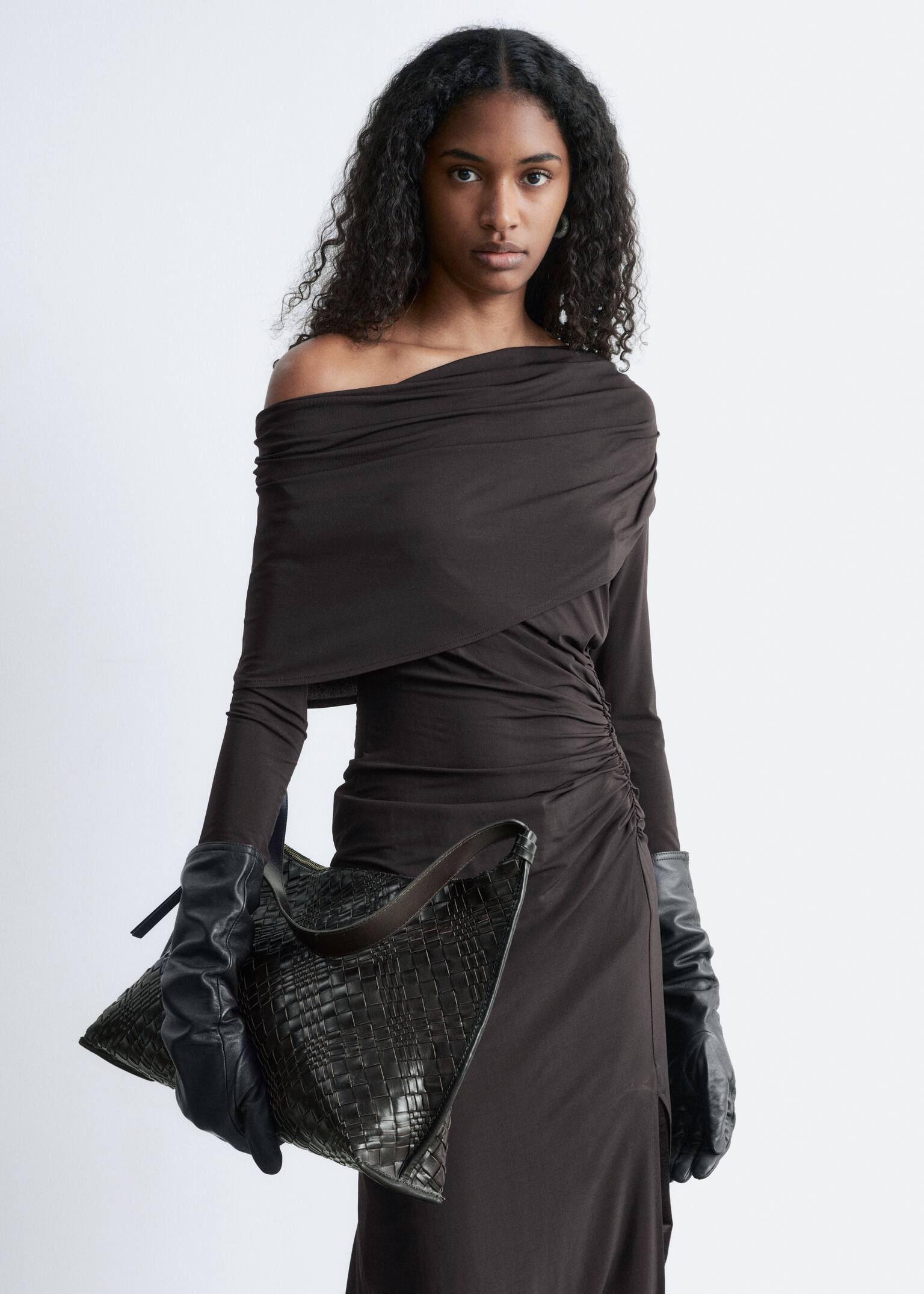 Abito midi drappeggiato - Marrone scuro - 6