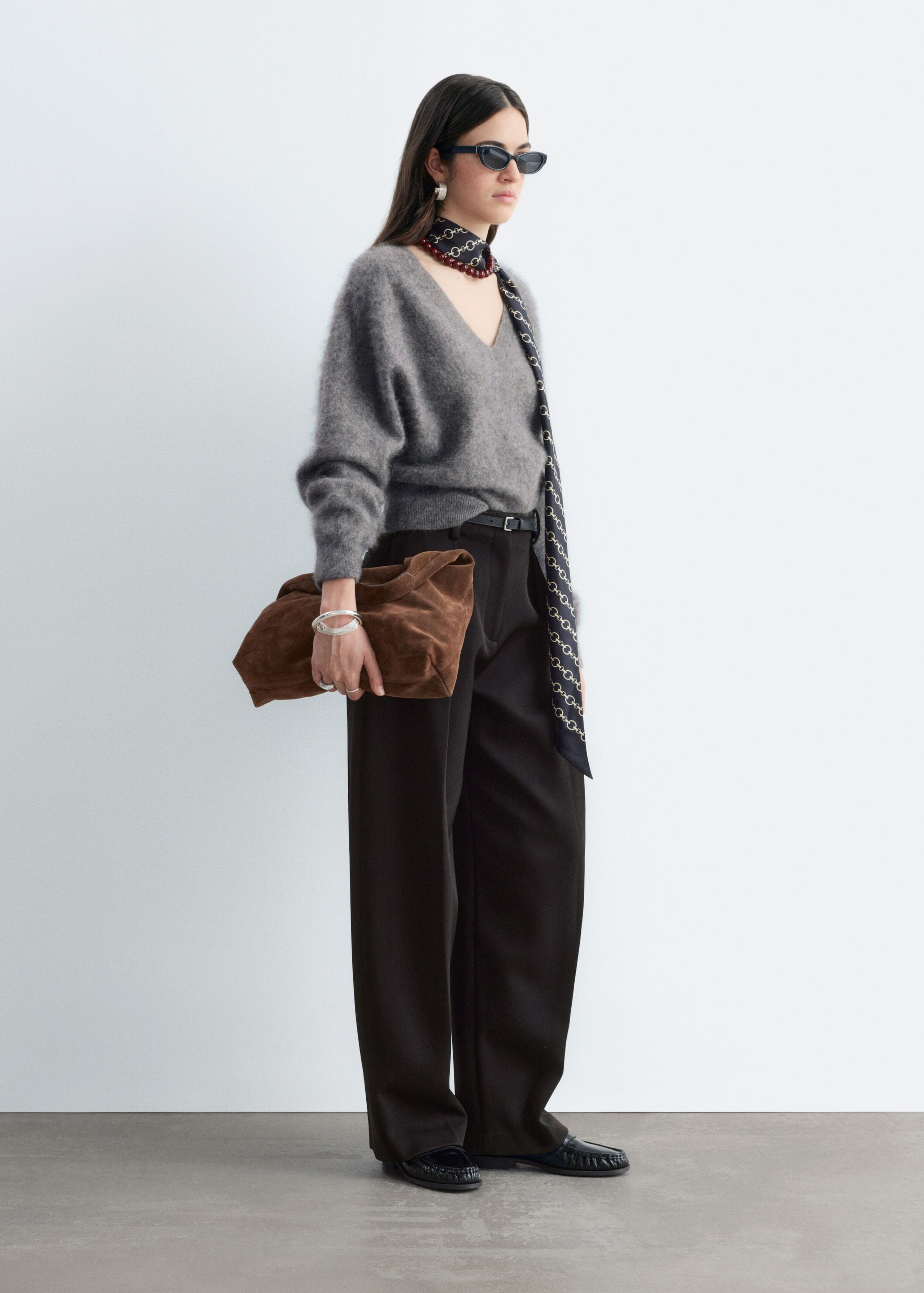 Brushed Cashmere V-Neck Jumper - Grey - Still Life
