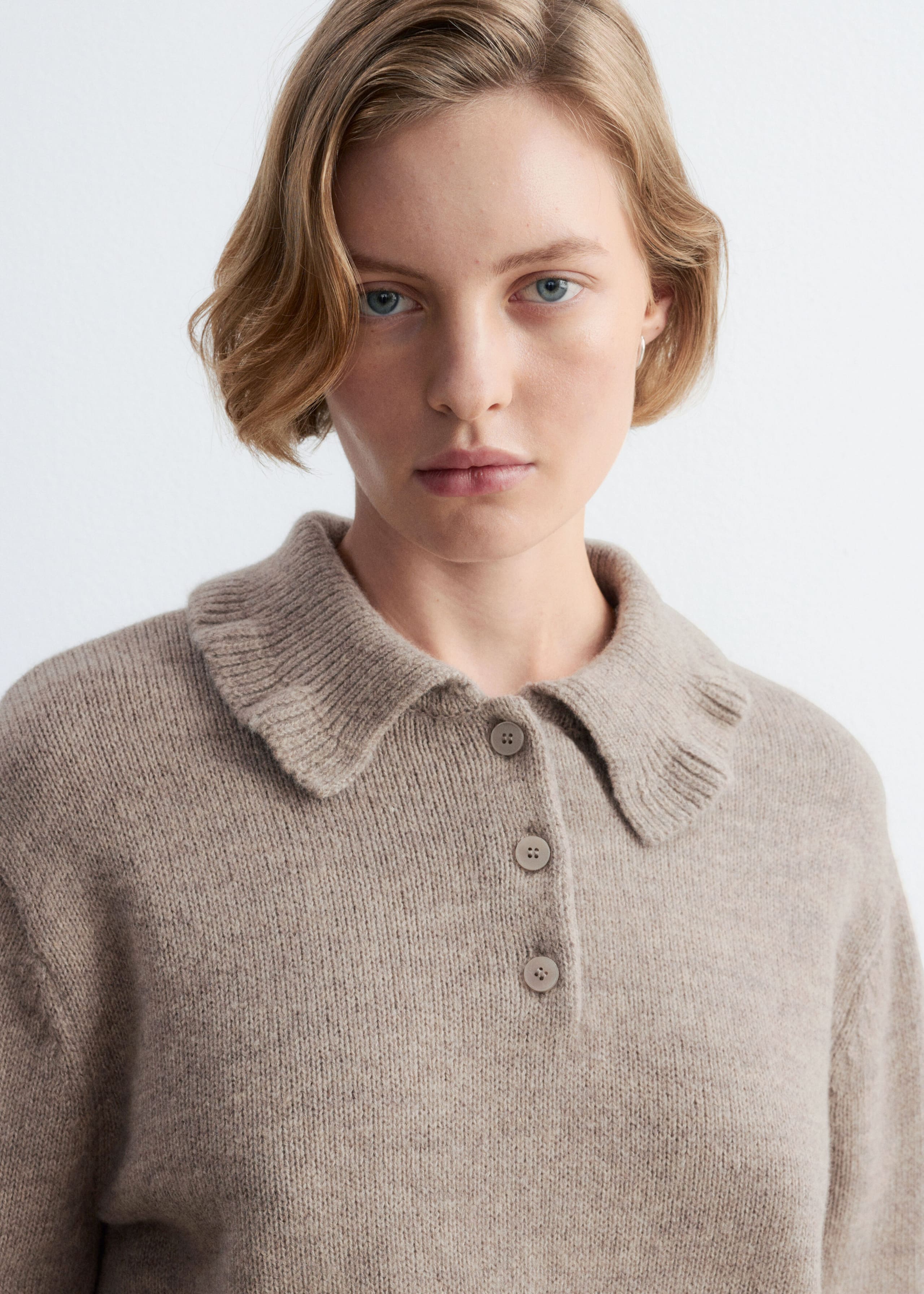 Ruffle-Collar Jumper - Beige - Lookbook