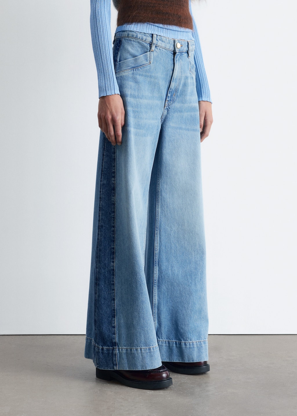 Long Wide-Leg Jeans - Medium blue - Lookbook