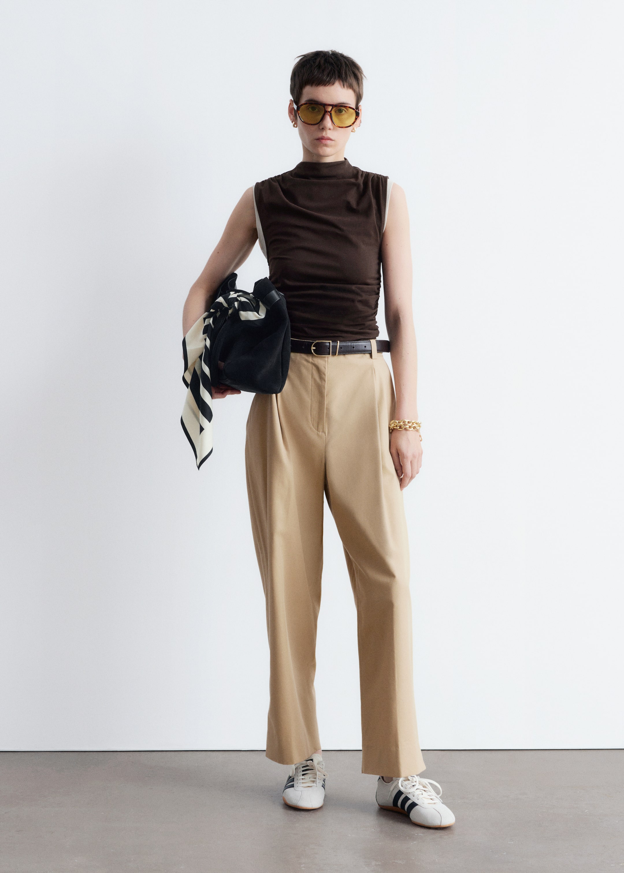 Agrandir l'image: Pantalon fuselé à plis marqués - Beige - FEMME | H&M CH 2