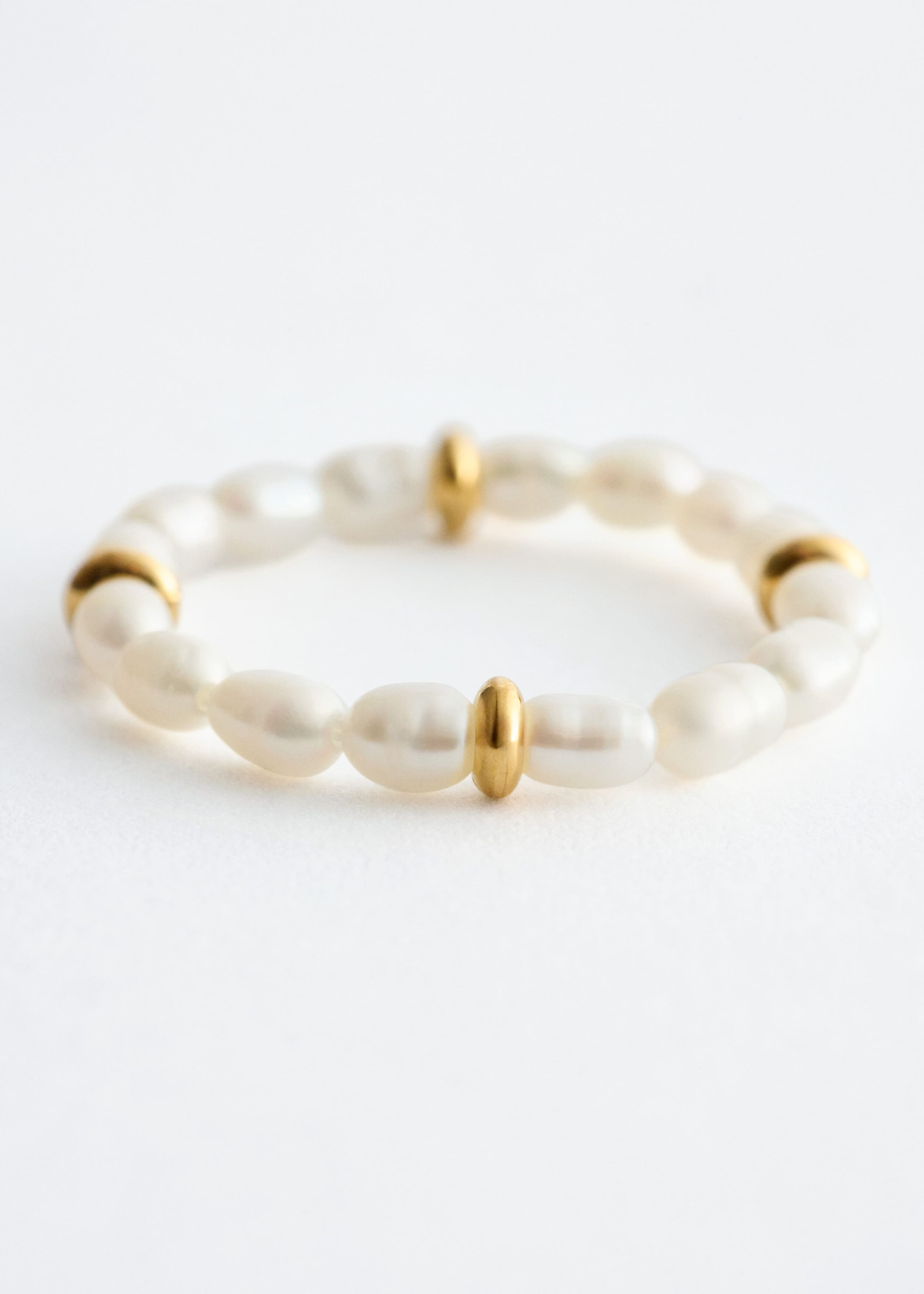 Ring med sötvattenspärlor – {{variantName}} – detaljerad beskrivning