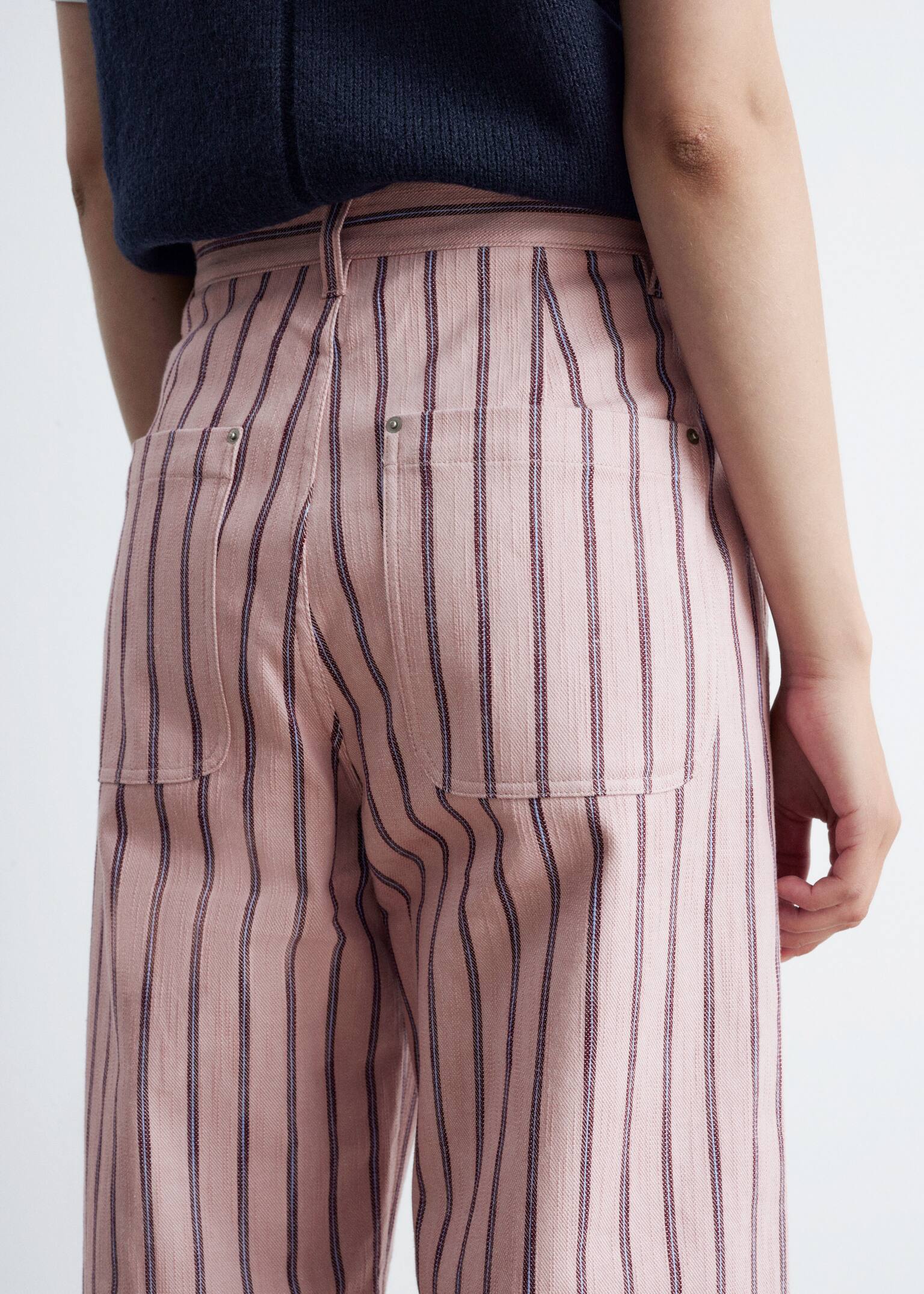 Gestreifte Hose aus Baumwolle - Rosa/Weinrot gestreift/Navyblau/Weiß gestreift - 4