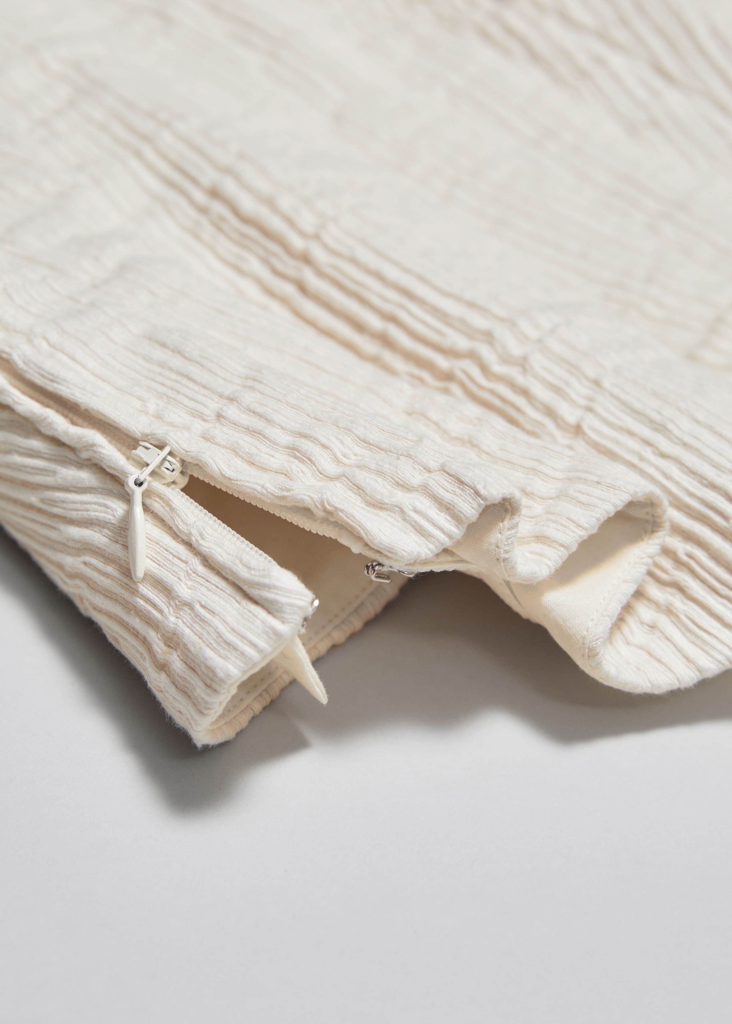 Top scultoreo effetto corsetto - {{variantName}} - Descrizione dettagliata