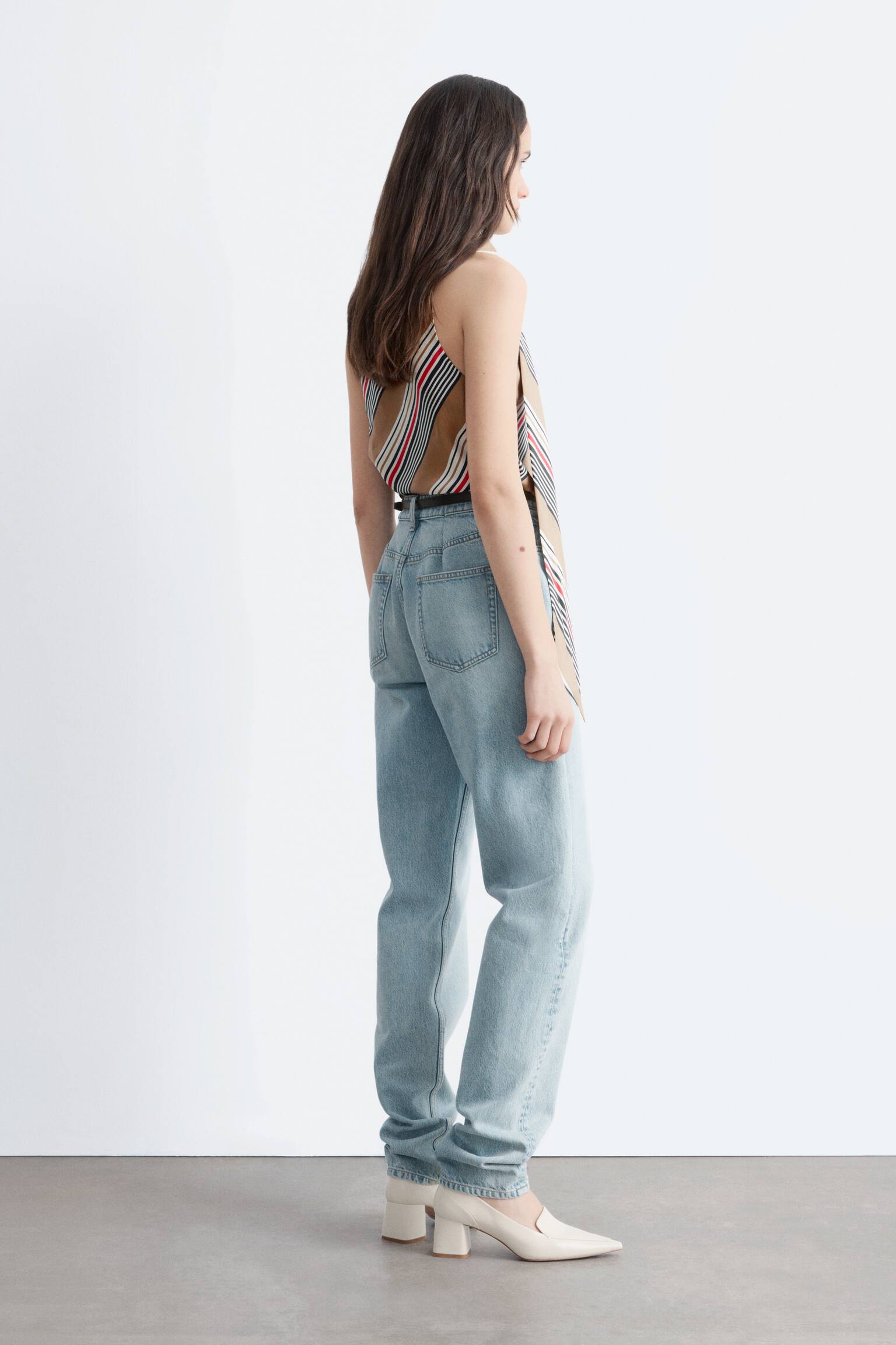 Top de seda con cuello de pañuelo - Beige/Rayas/Rojo/Estampado a cuadros - 5