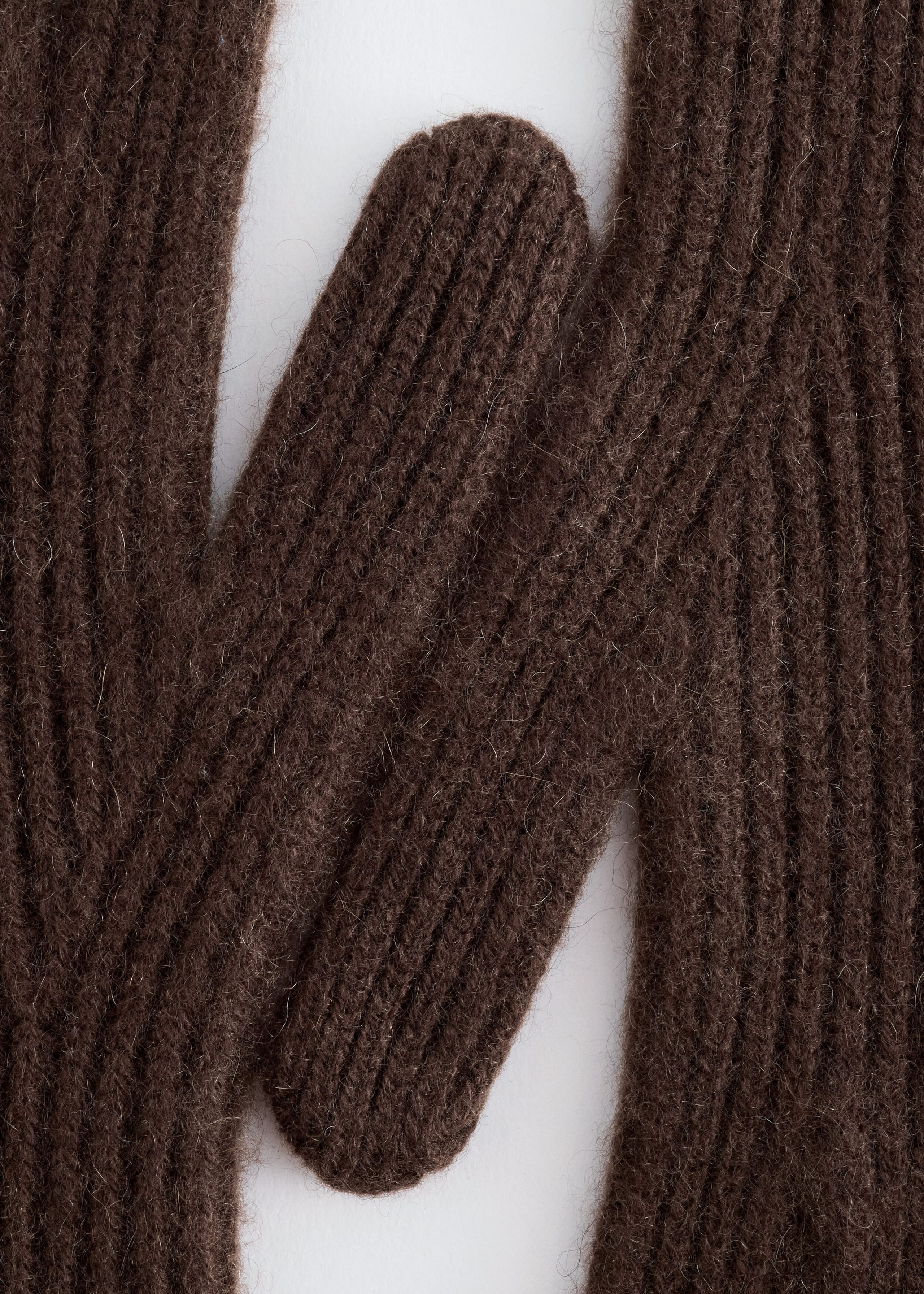 Geribbelde handschoenen van kasjmier - {{variantName}} - Beschrijving