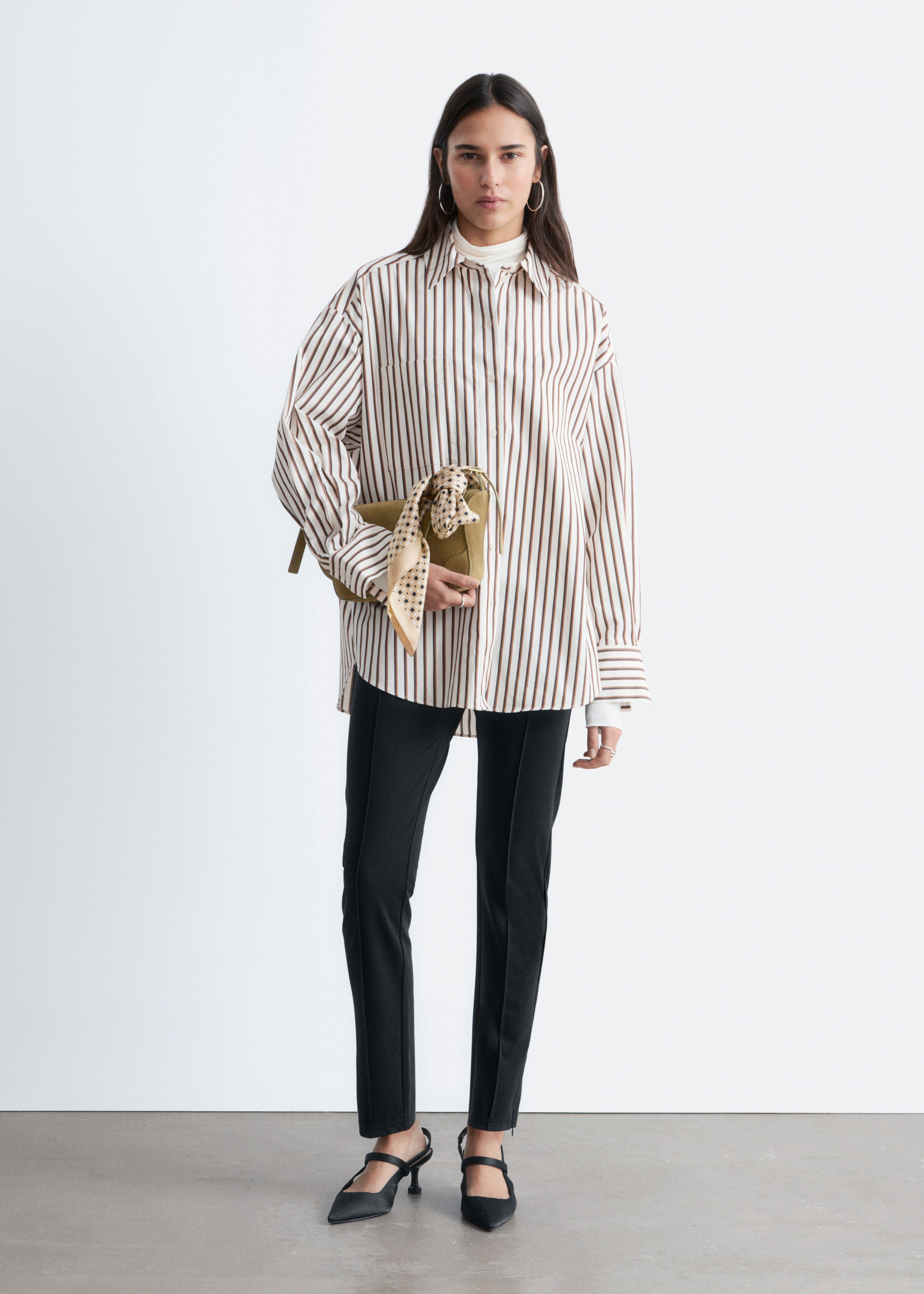 Oversized-Hemd - Weiß/Braun gestreift/Hellblau/Weiß