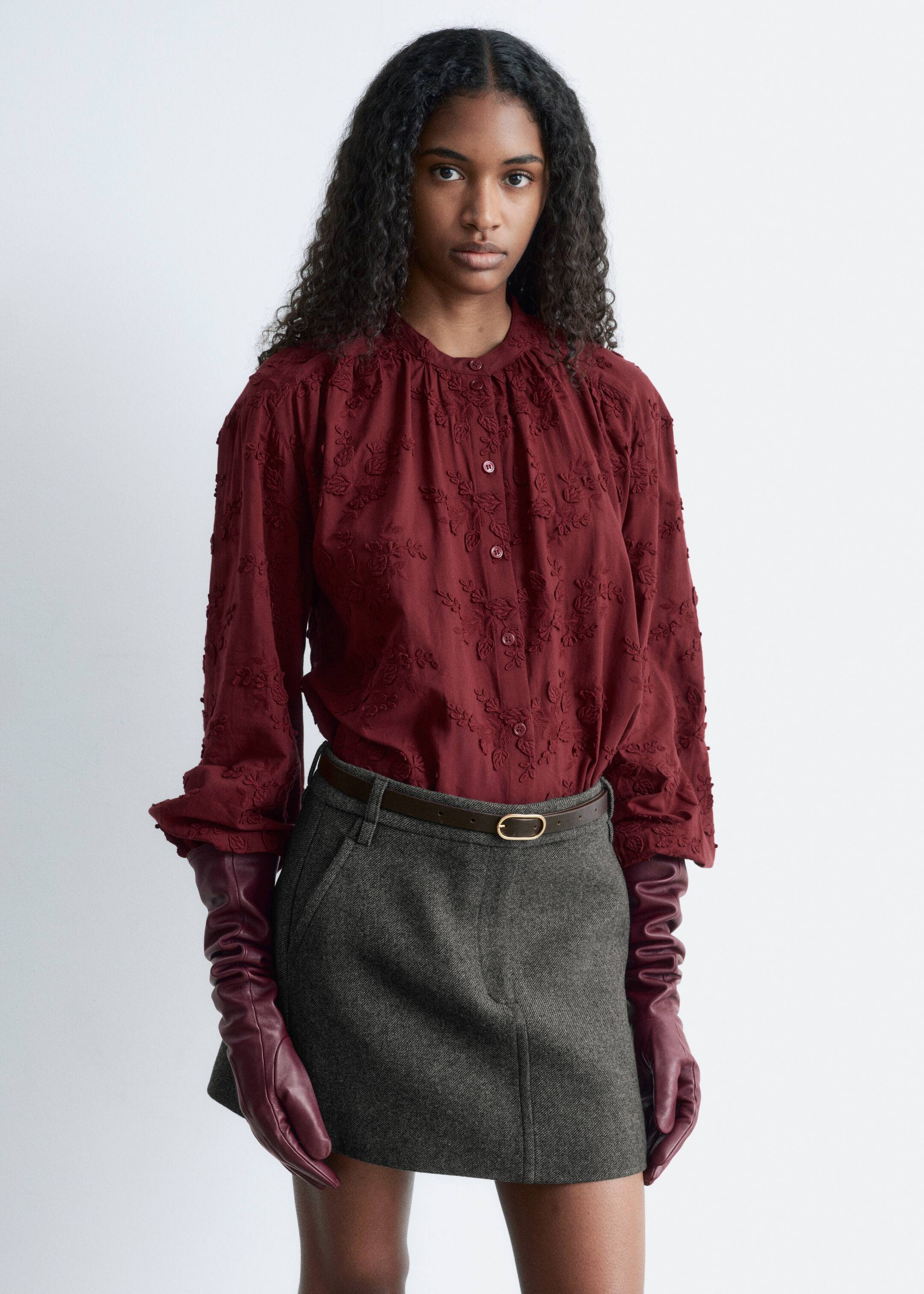 Ingrandisci l'immagine: Voluminous Floral-Appliqué Blouse - Dark Red - DONNA | H&M CH 2