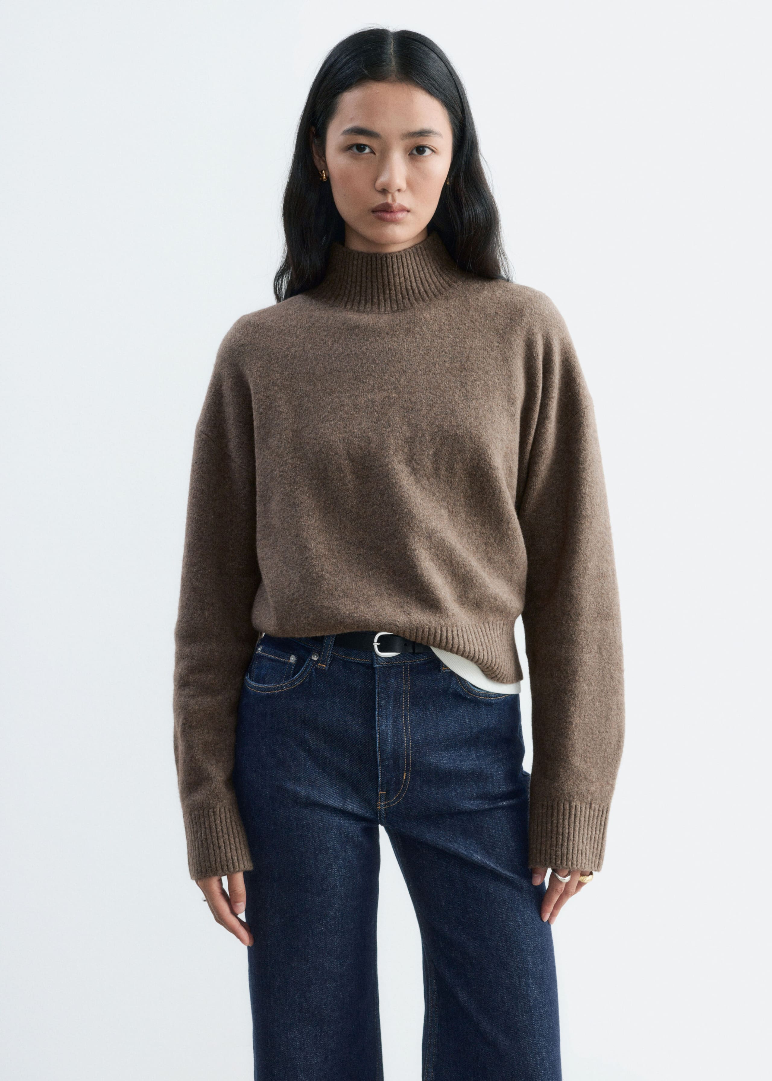 Tröja med polokrage – Mörk mullvad – lookbook