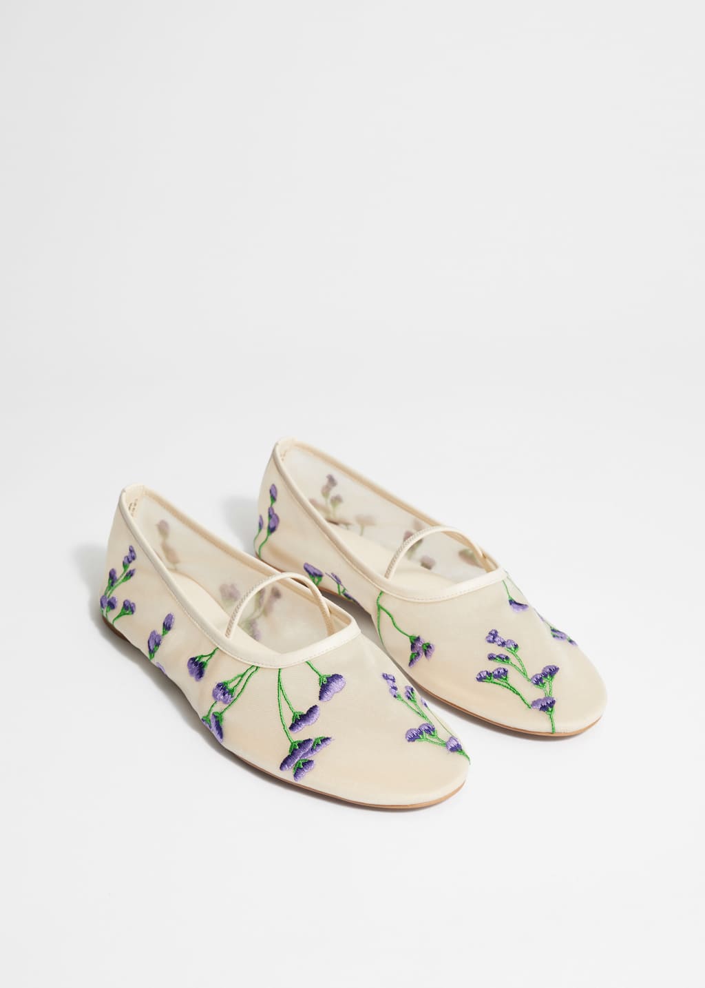 Image of Ballerines brodées de fleurs