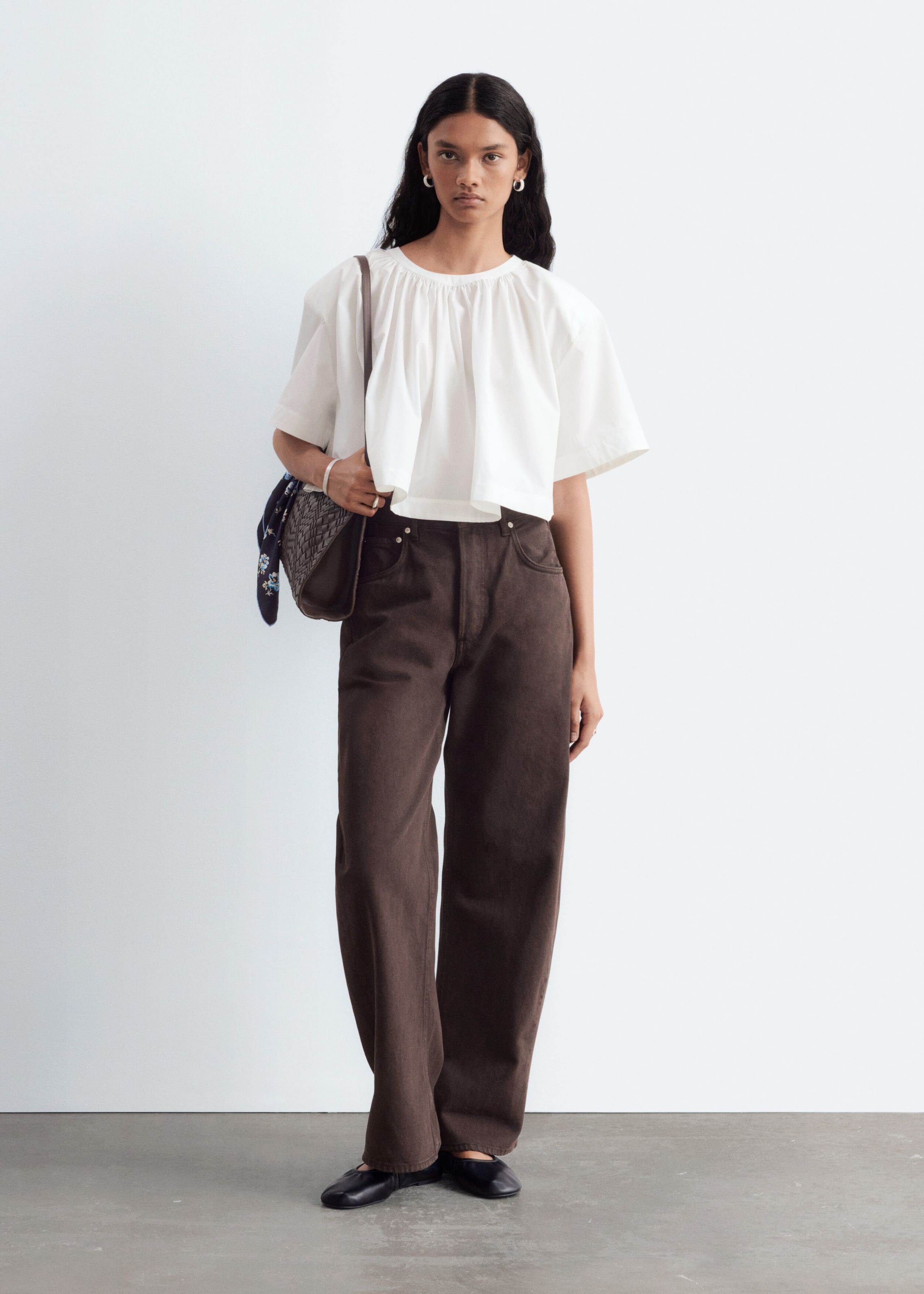 Gathered Cotton Crop Blouse - White - Lookbook
