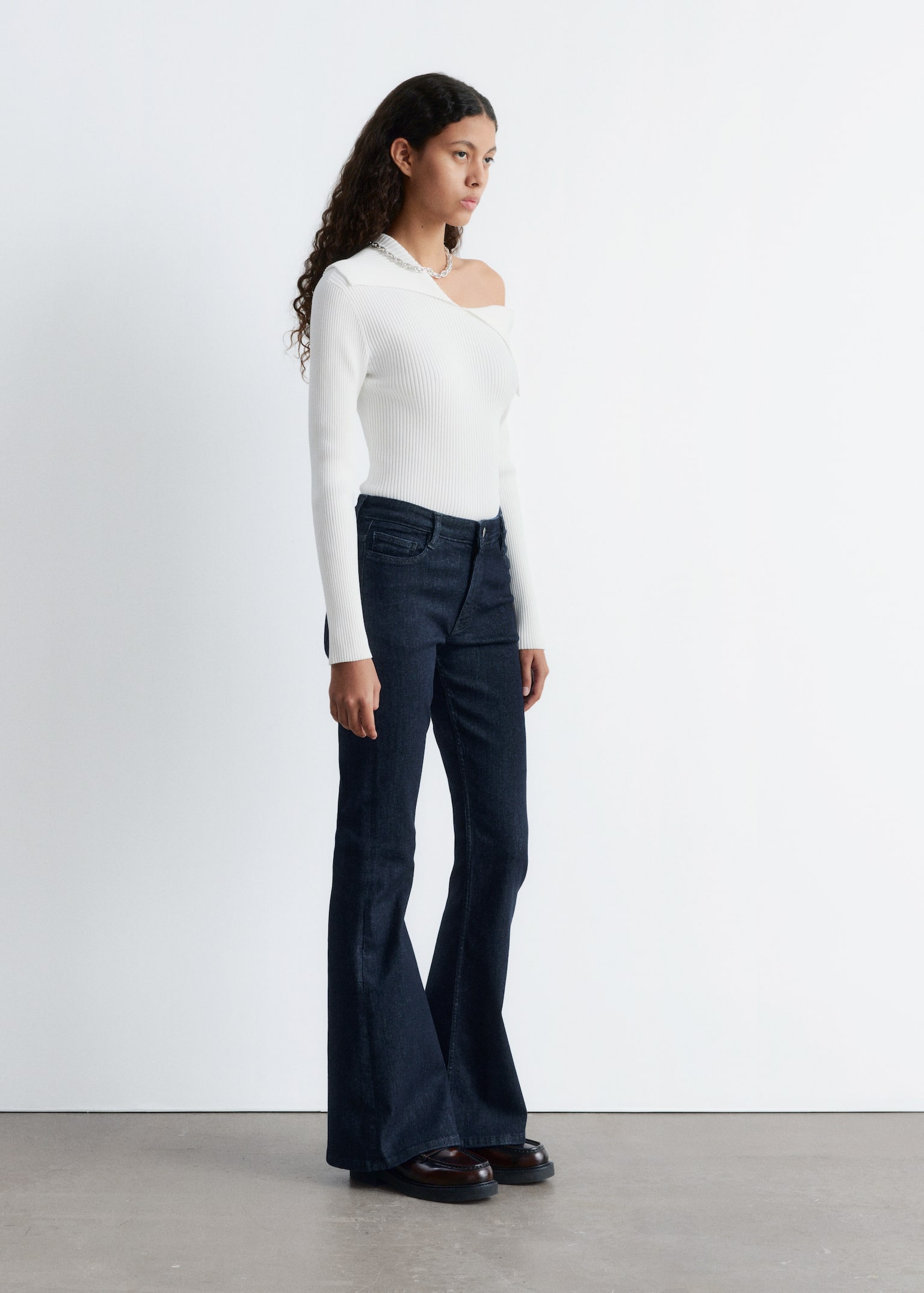 Rib-Knit Off-Shoulder Top - White/Black - 6