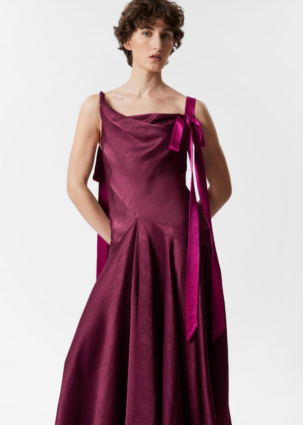 Image of Maxi-Trägerkleid mit Bändern