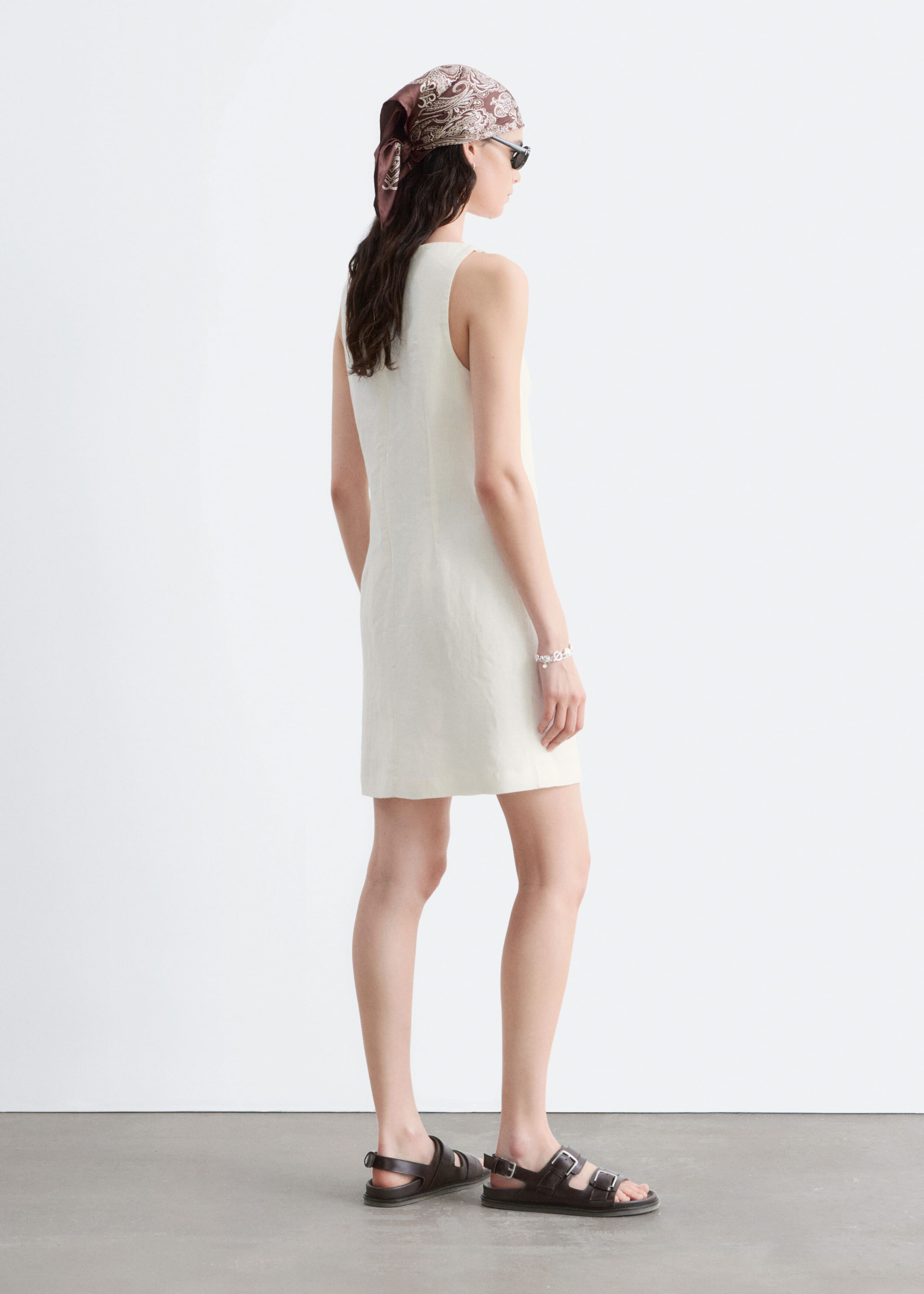 Robe courte en lin - Blanc - Lookbook