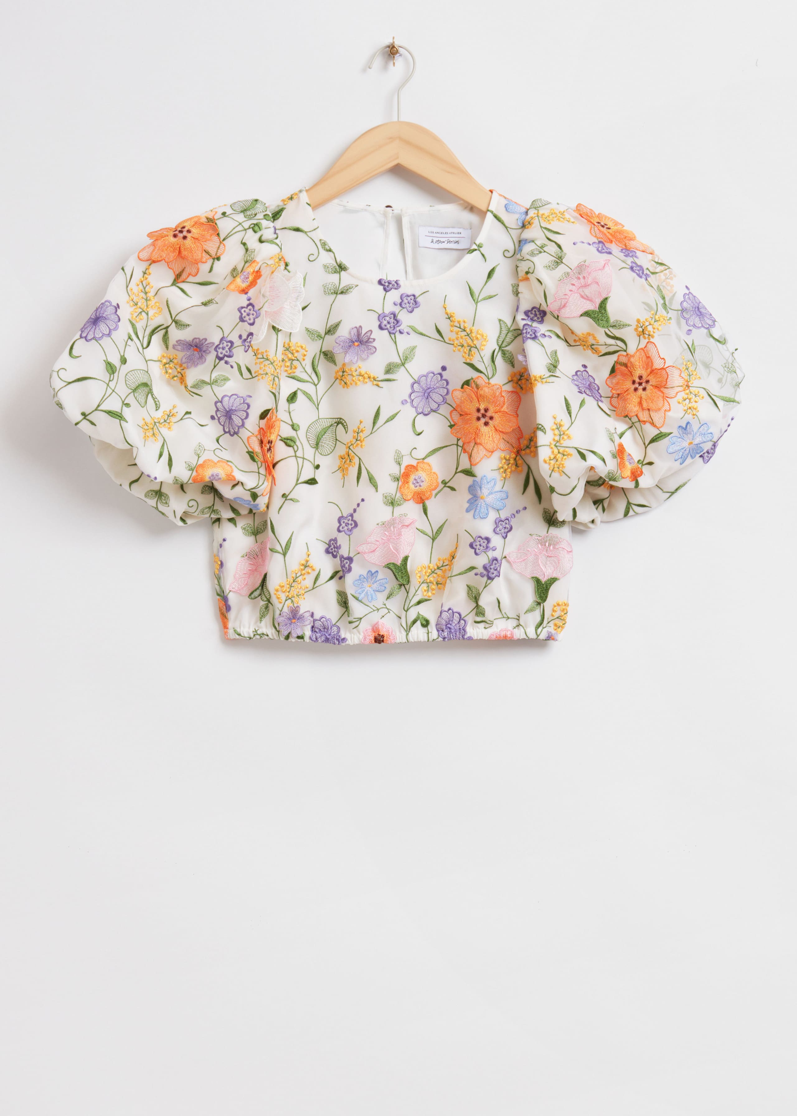 VoluminousPuffSleeveEmbroideredBlouse - White Embroidered - Natura morta