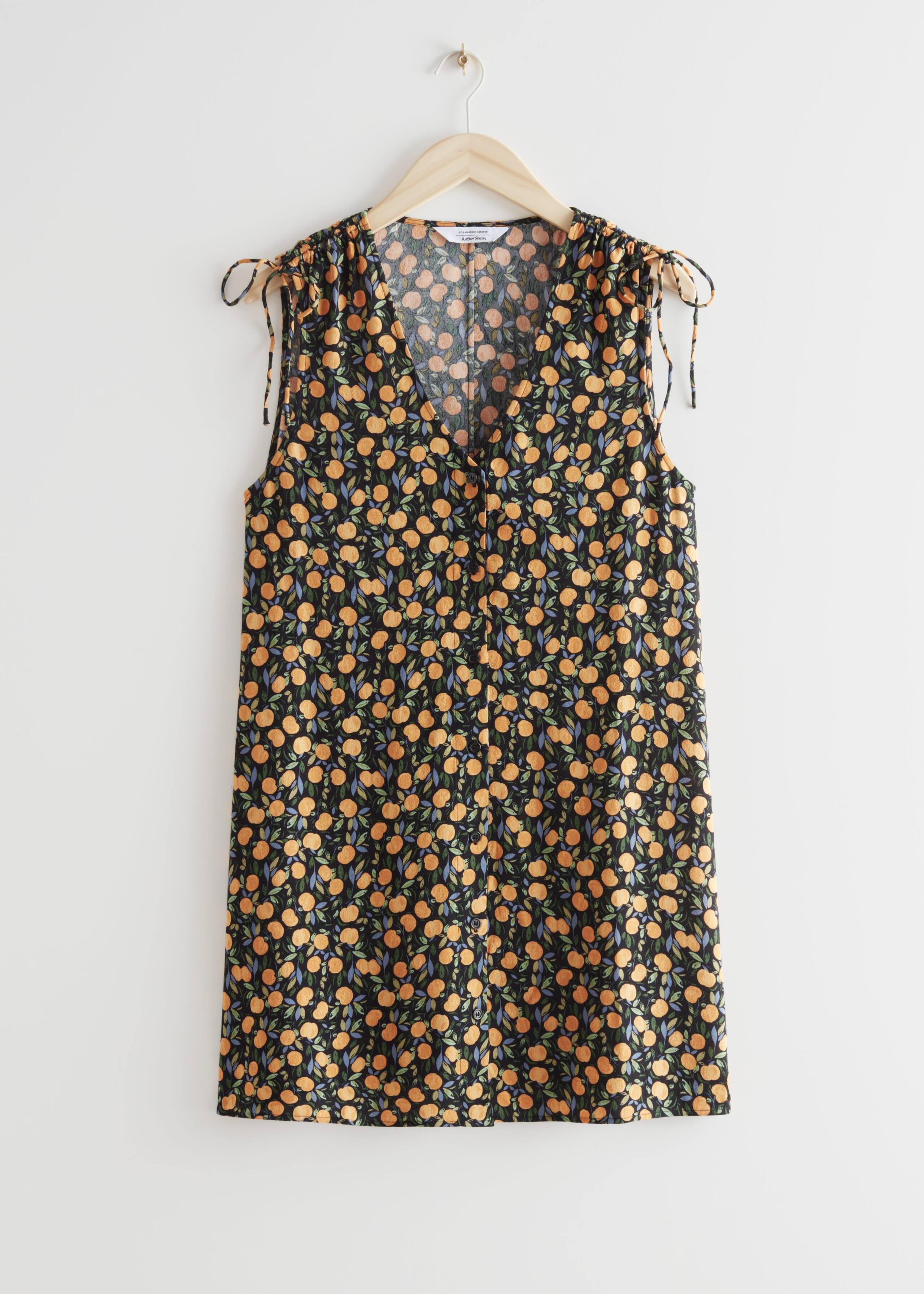 Sleeveless Printed Mini Dress - Apple Print - Natura morta