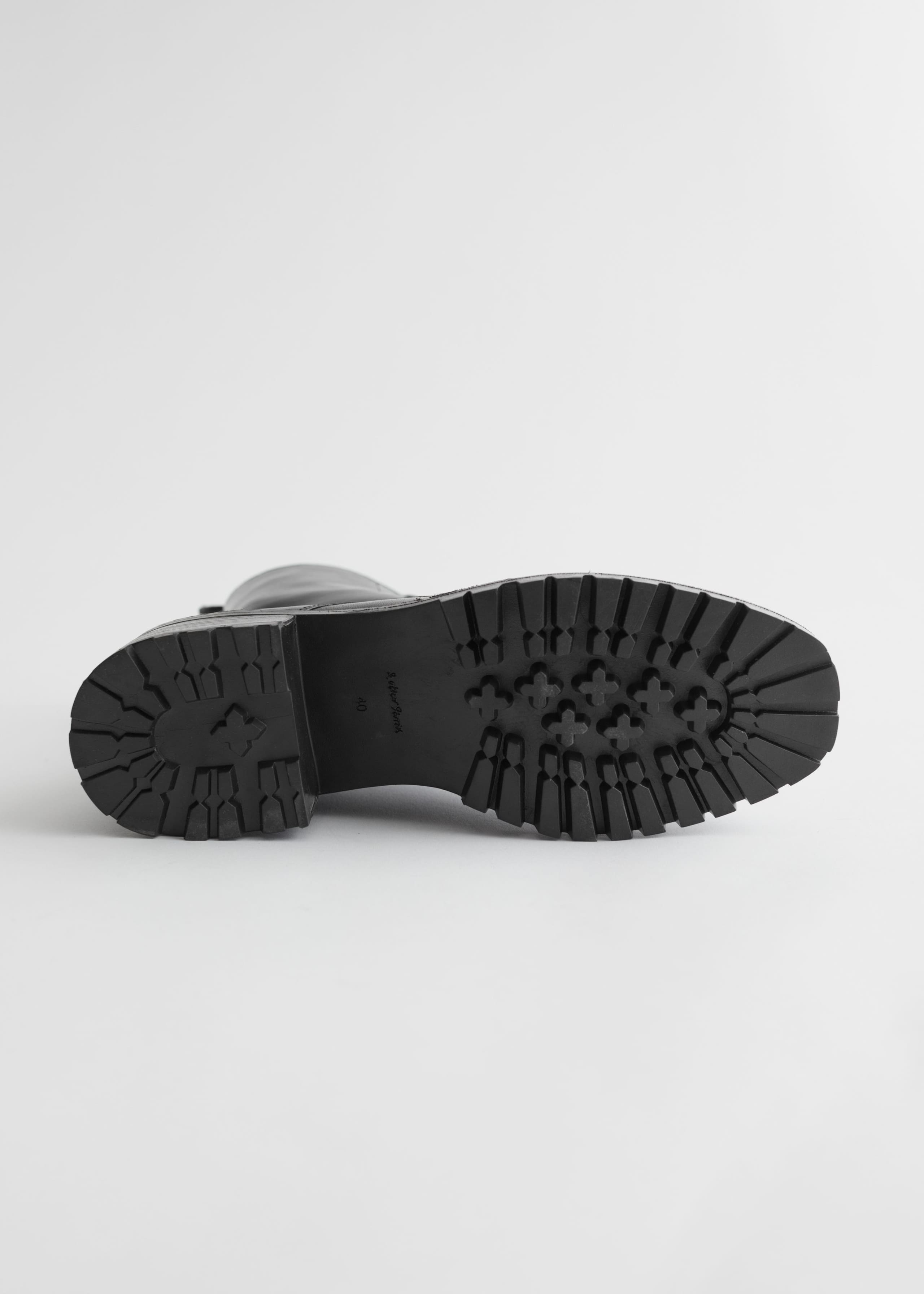 Heeled Leather Boots - {{variantName}} - Descriptive Detail