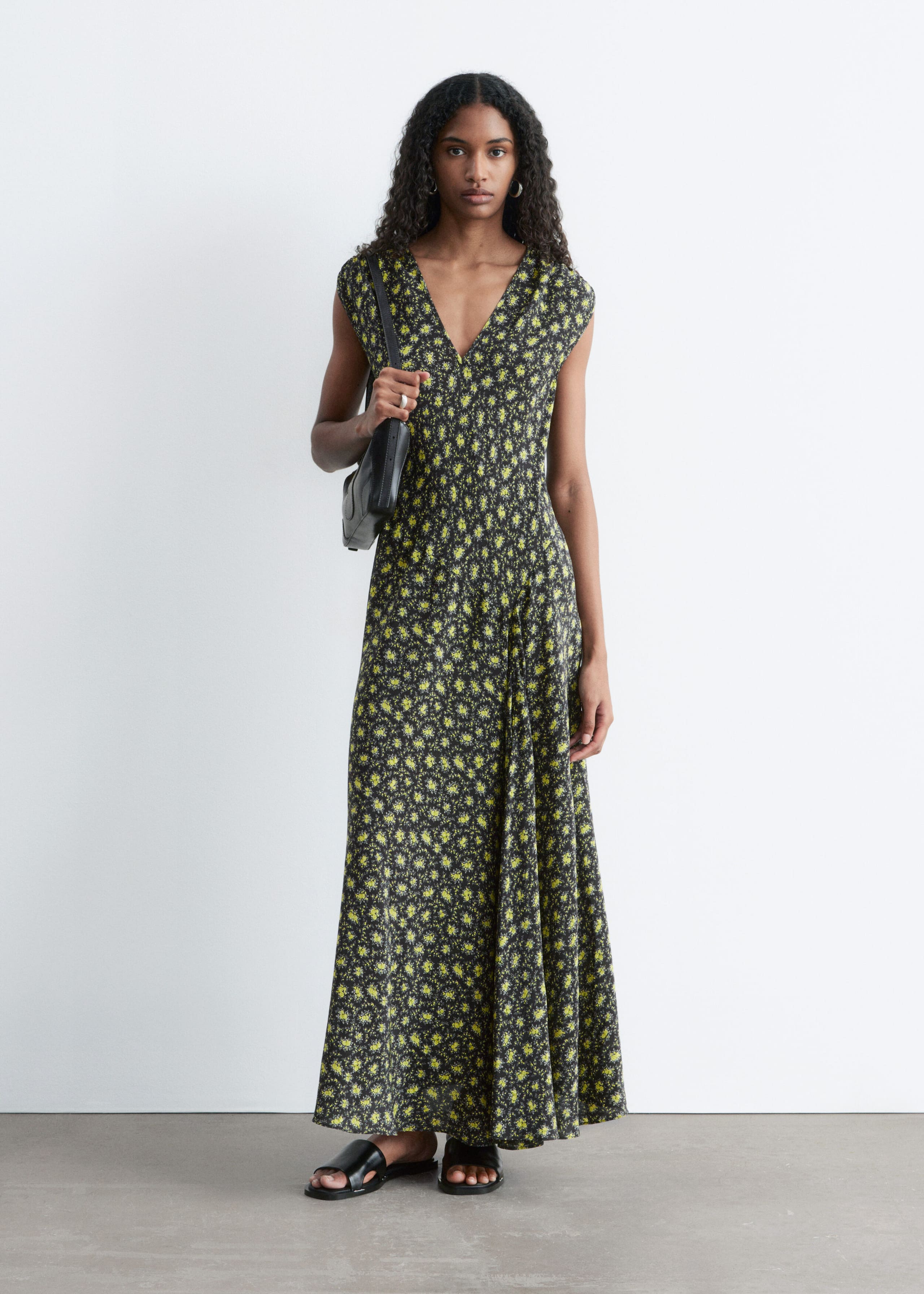 Image of Maxikleid aus Seide mit V-Ausschnitt