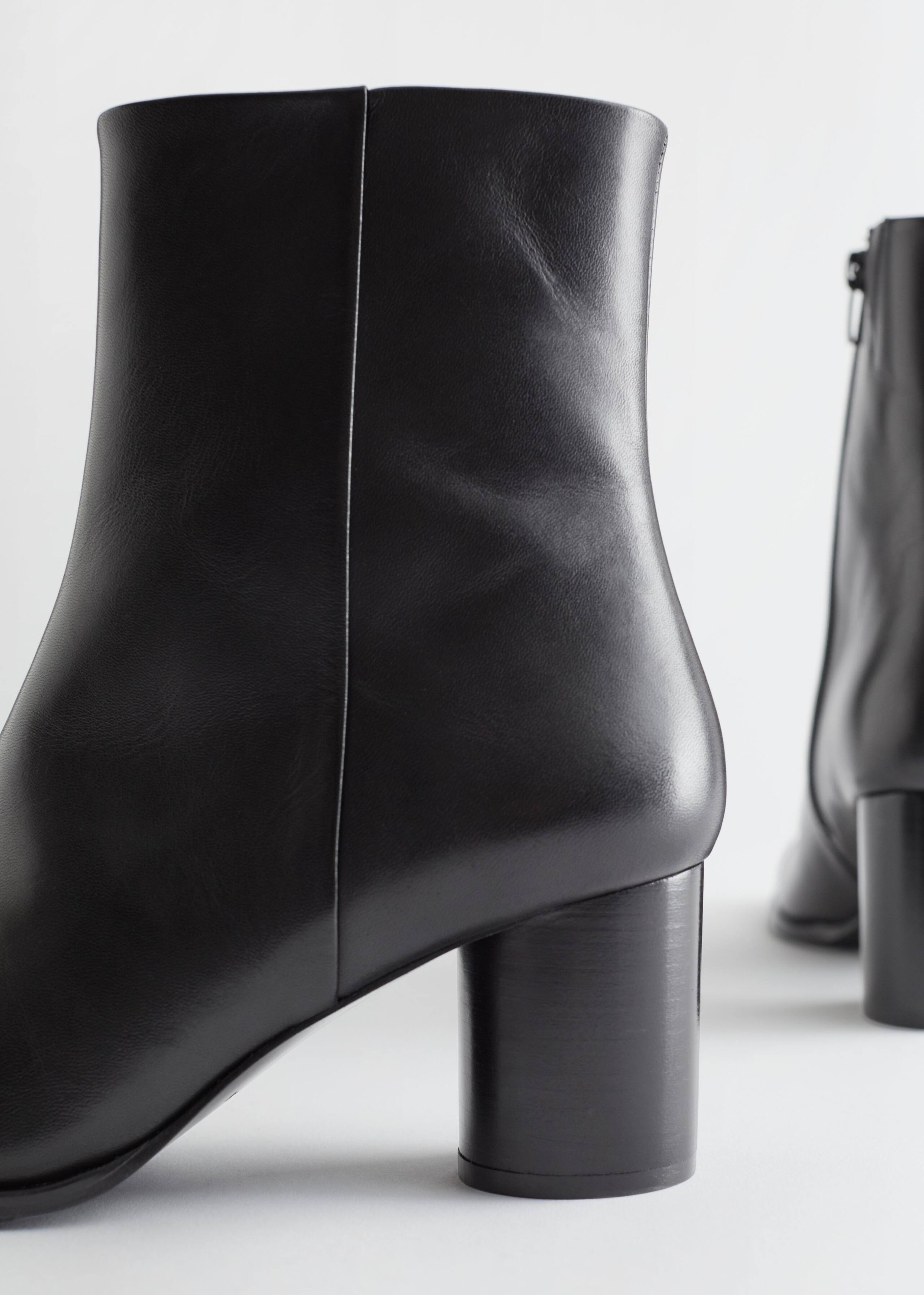 Block Heel Leather Boots - {{variantName}} - Descriptive Detail