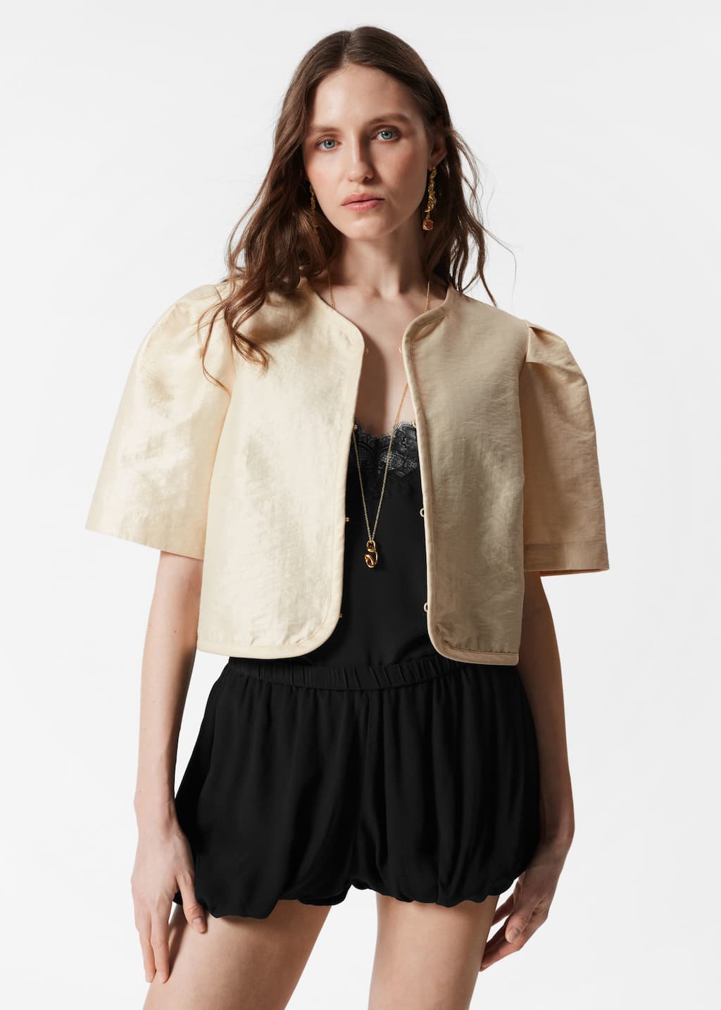 Cropped Blouse - Beige - Lookbook