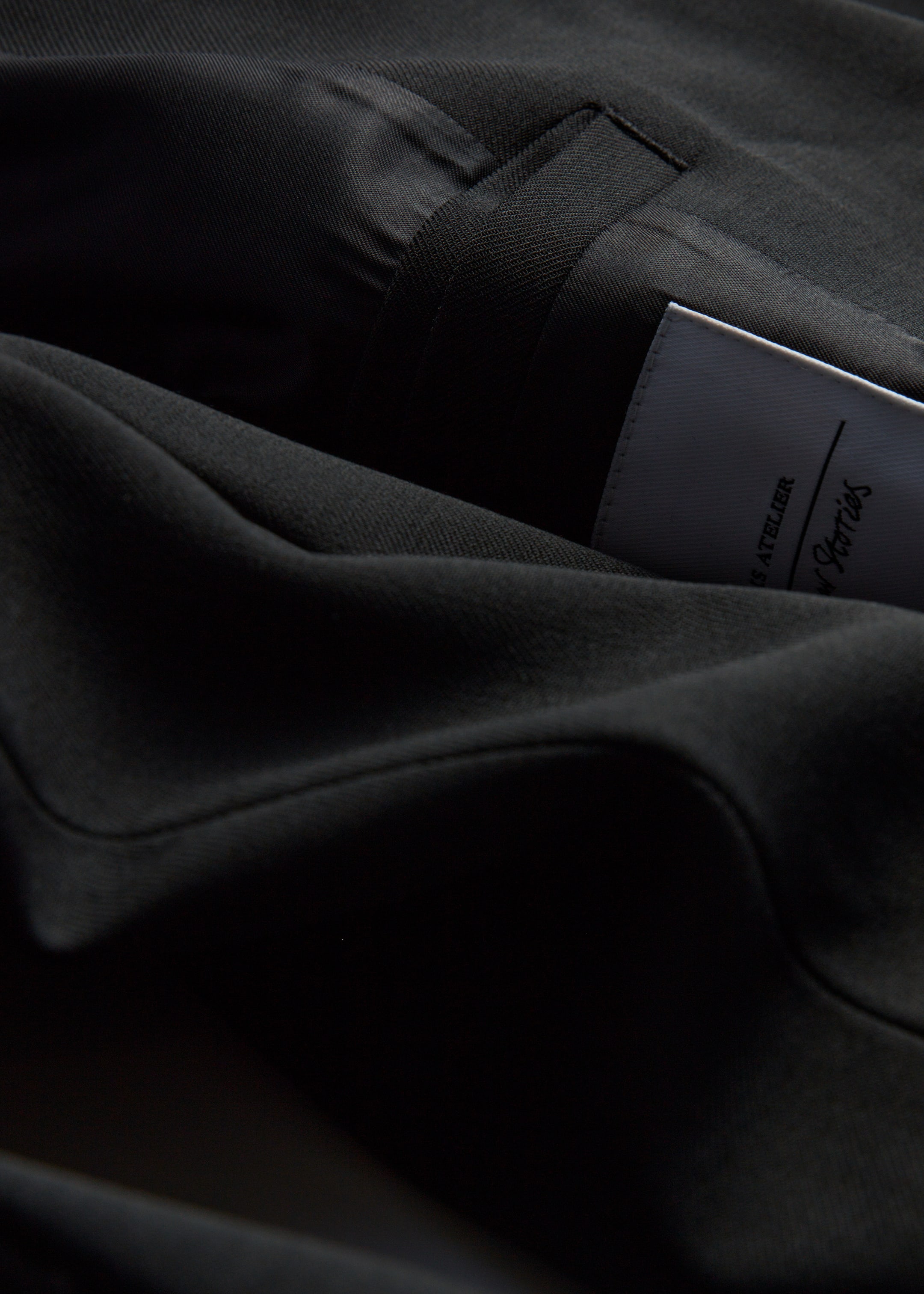 Größeres Bild ansehen: Taillierter Blazer - Schwarz - Ladies | H&M DE 2